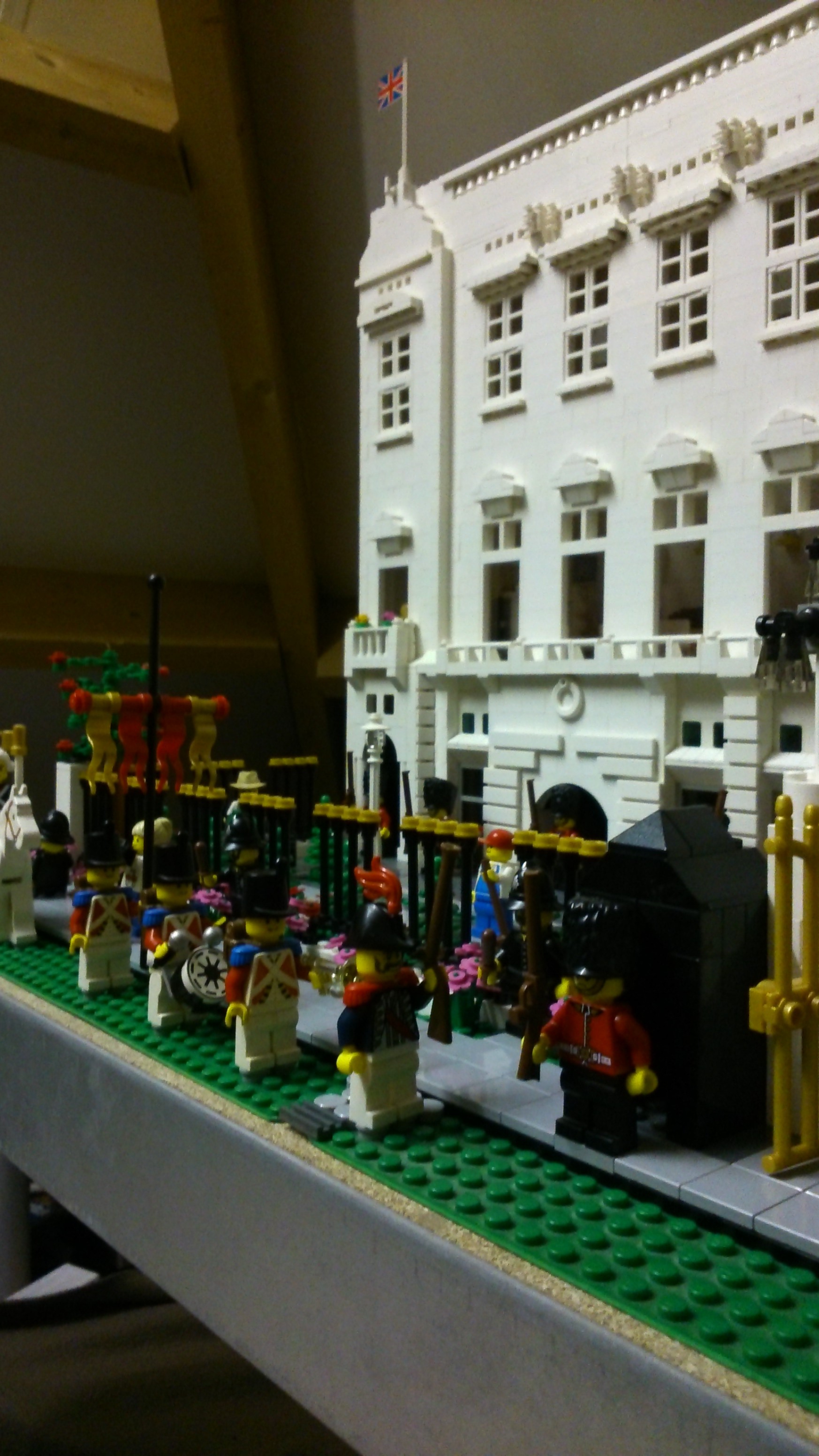 buckingham_palace_60.jpg