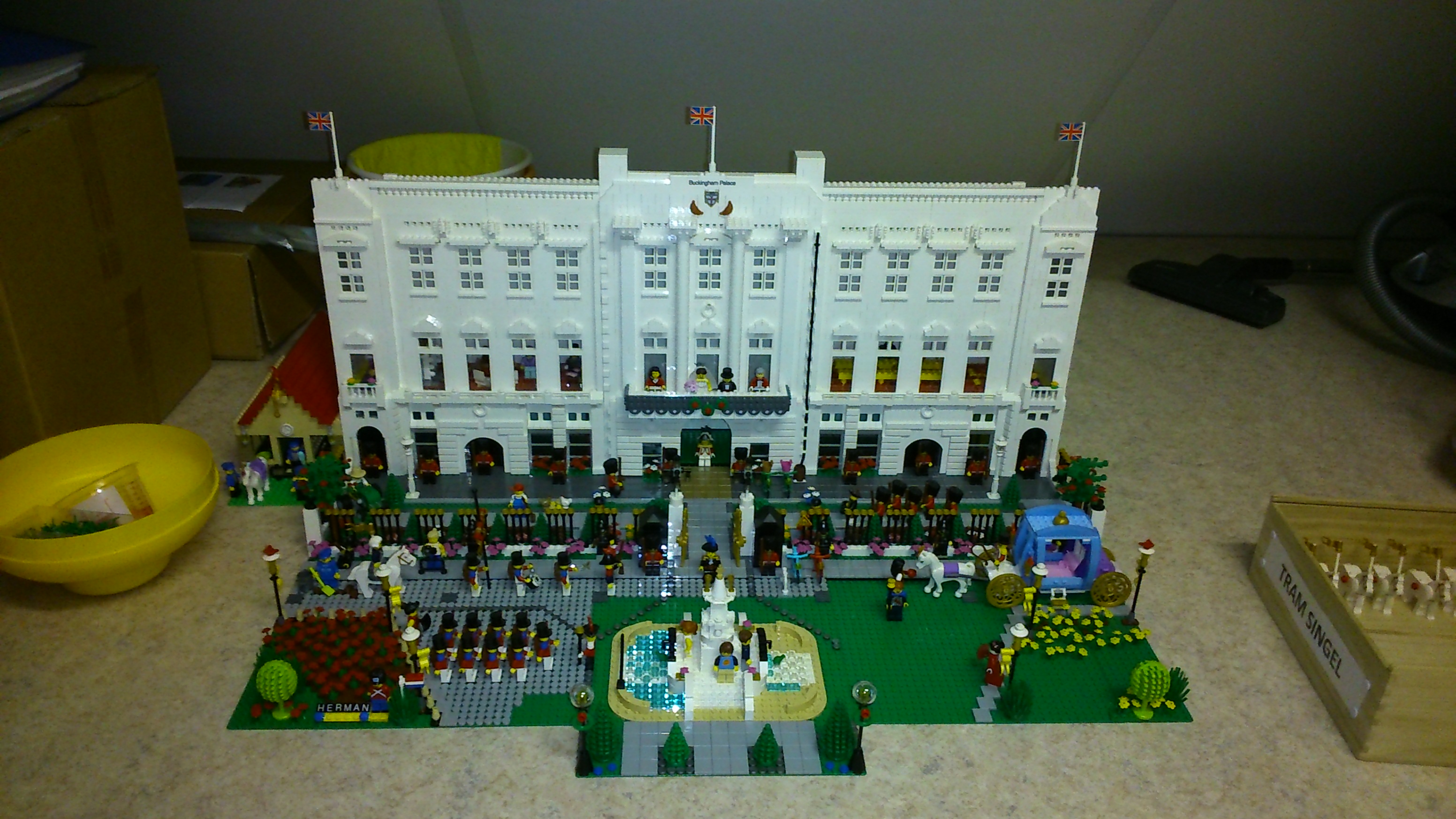 buckingham_palace_65.jpg