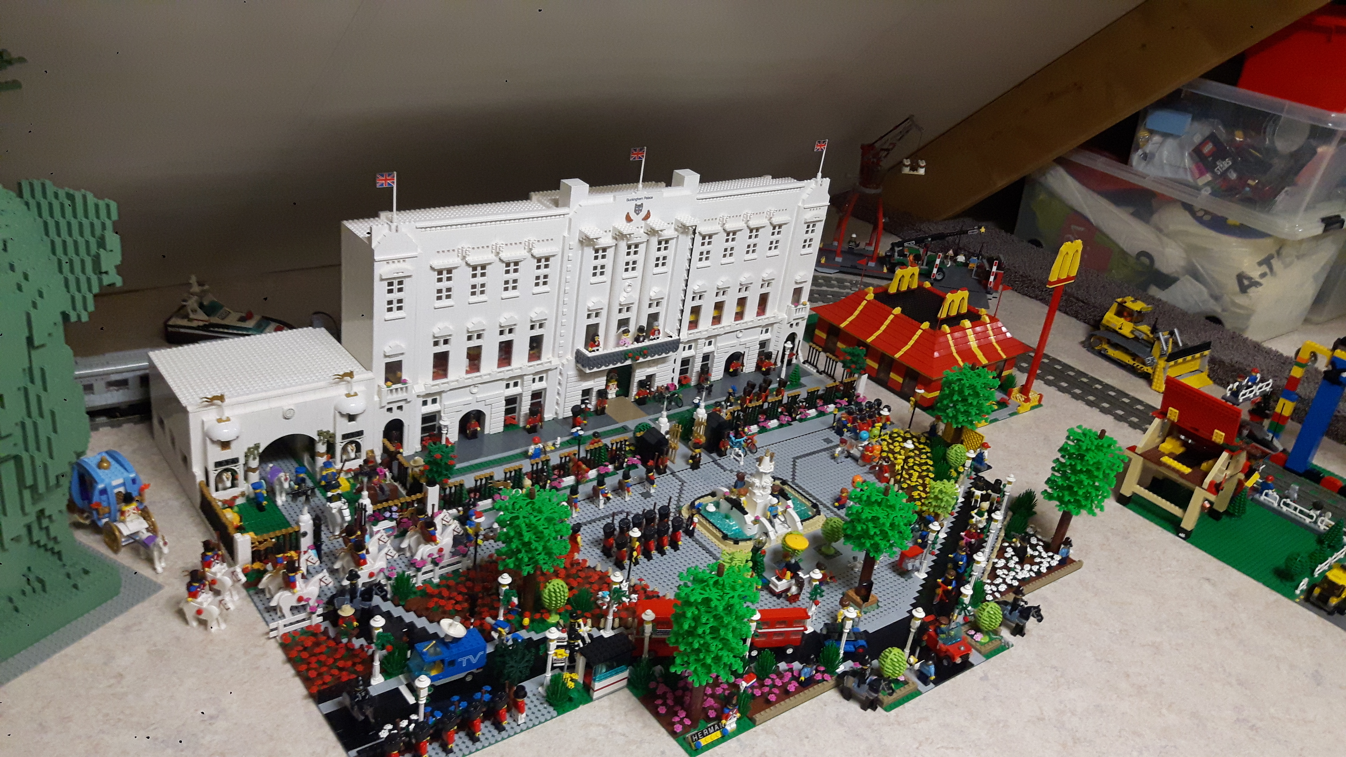 buckingham_palace_76.jpg