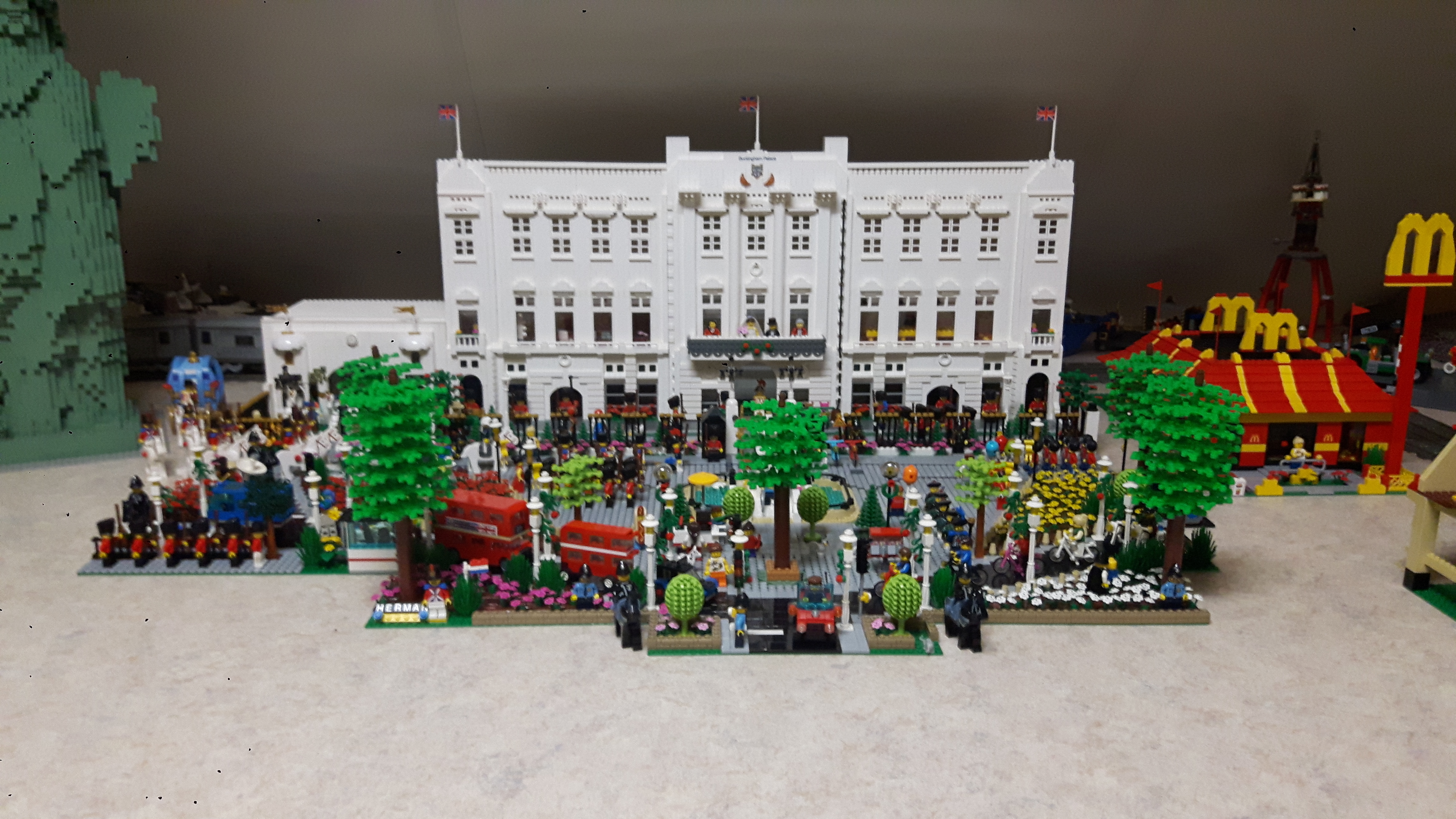 buckingham_palace_77.jpg