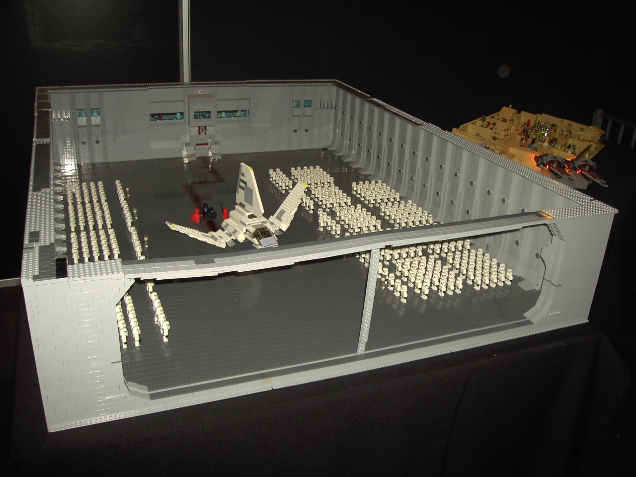 pict2032.jpg