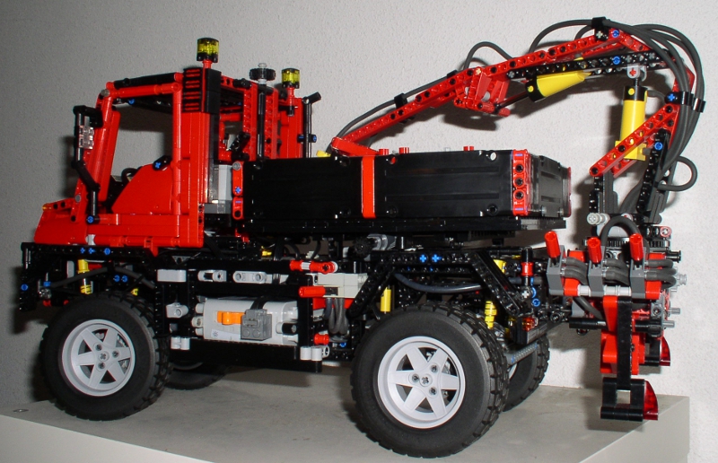 mod-8110-03.jpg