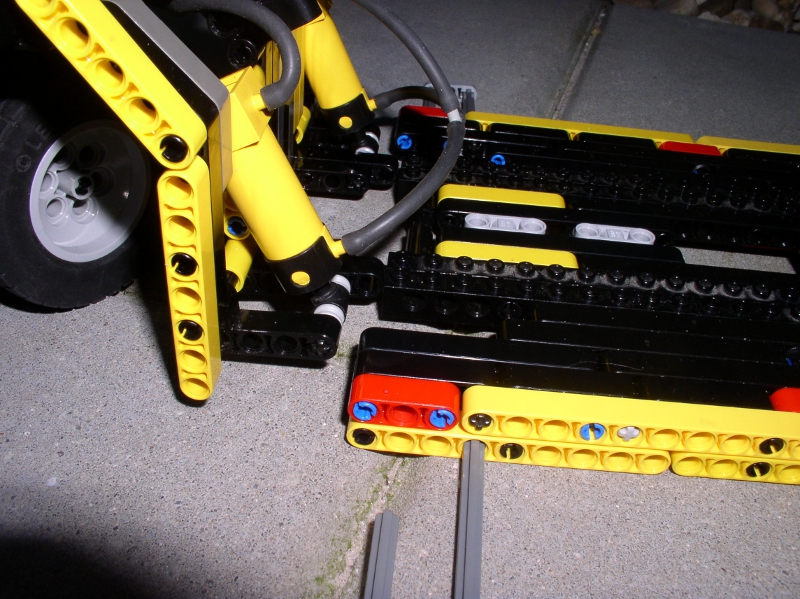 8258_04.jpg