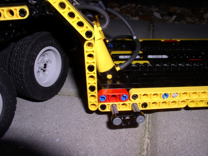 8258_06.jpg