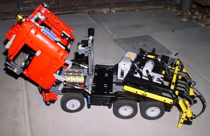 8258_16.jpg