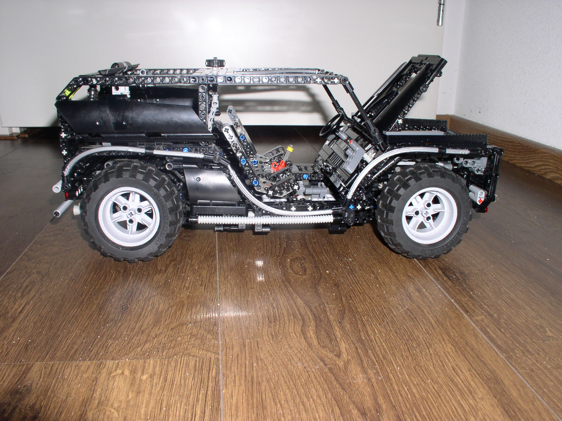 black_hummer_08.jpg