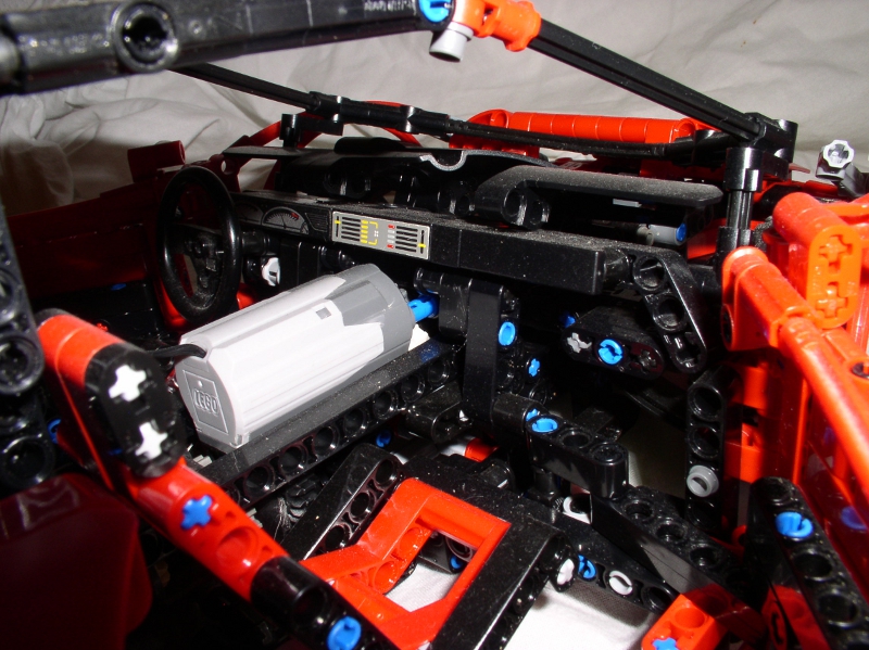 gallardo-03a.jpg