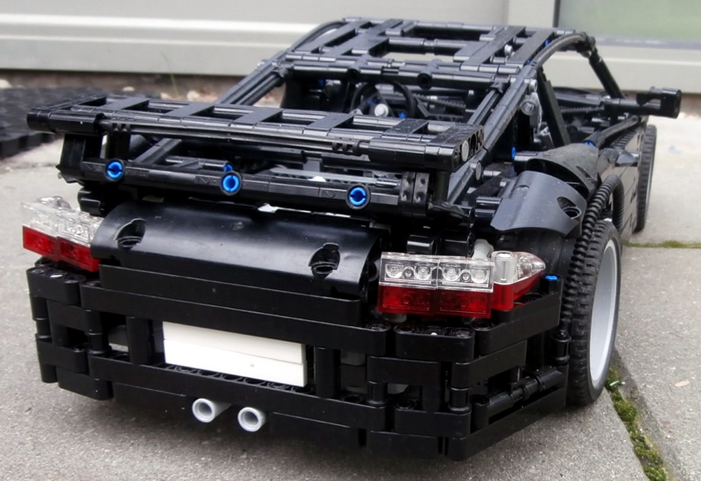 porsche_02.jpg