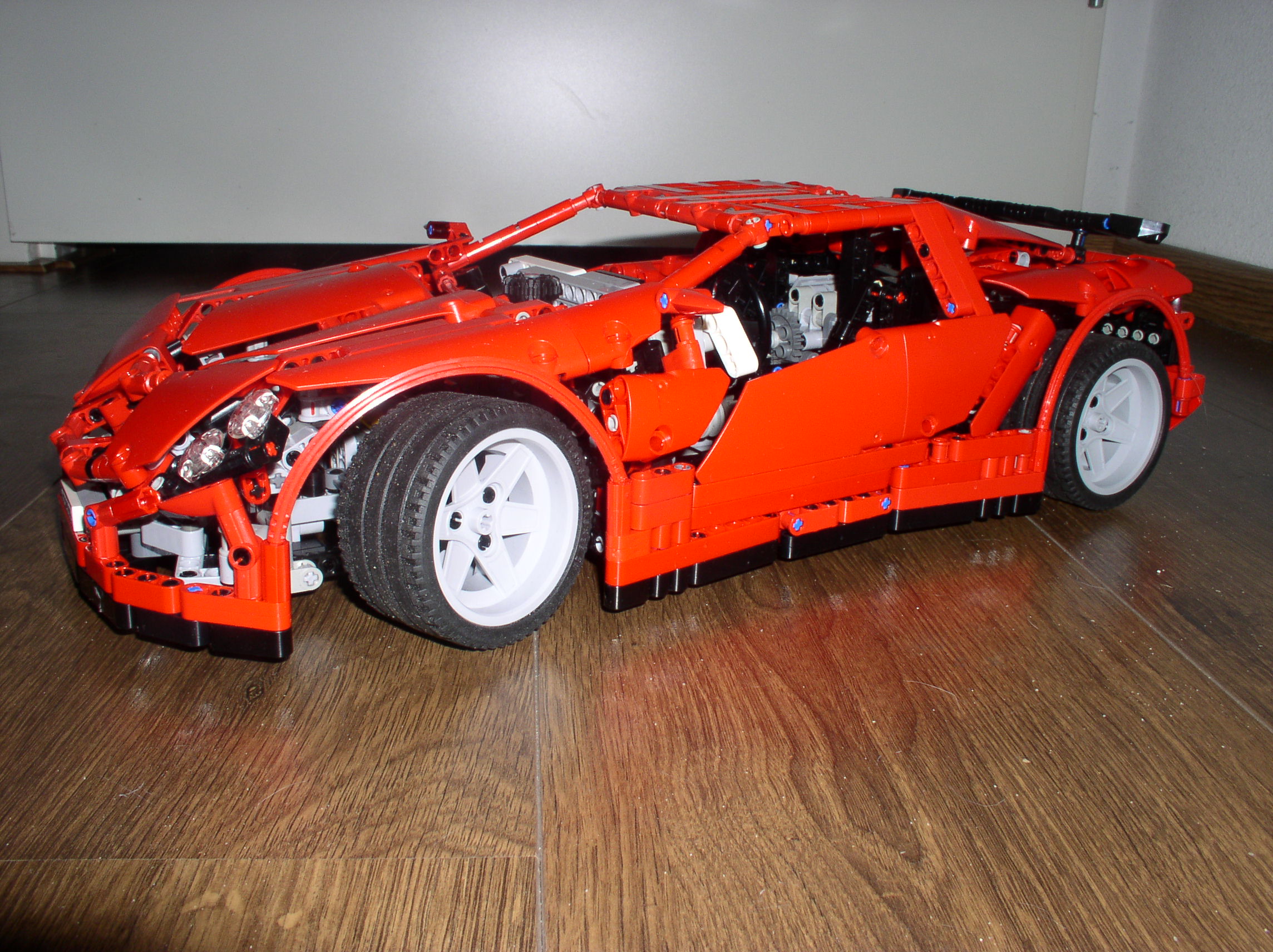 red-vampire_gt-02.jpg