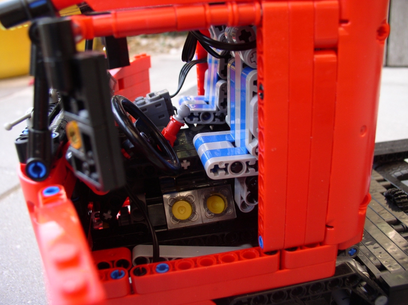d_truck_front_08.jpg