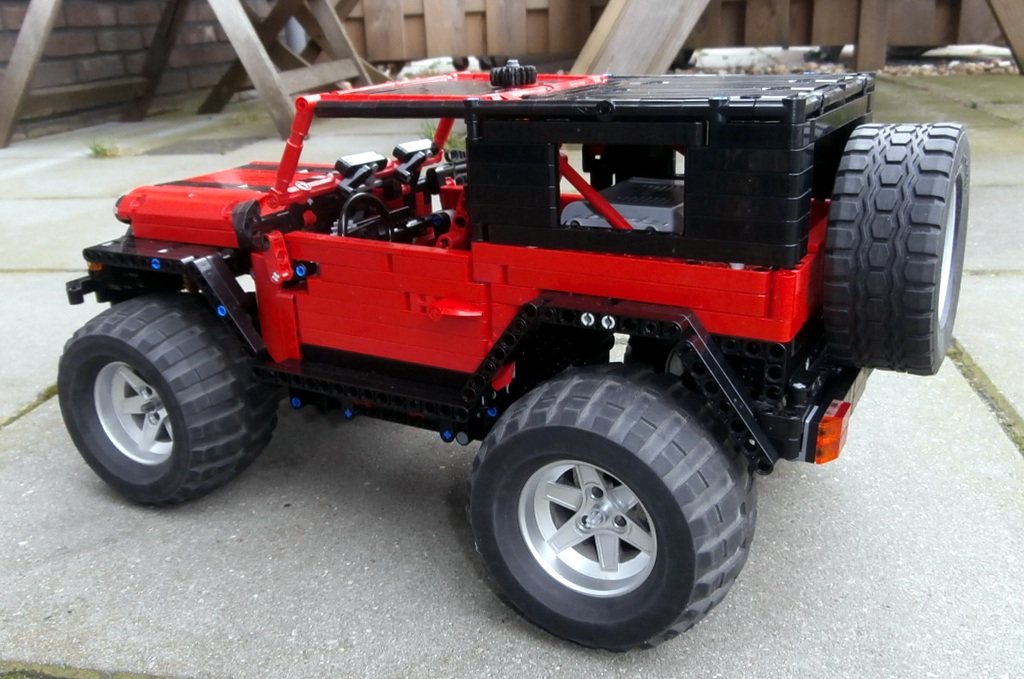jeept04.jpg