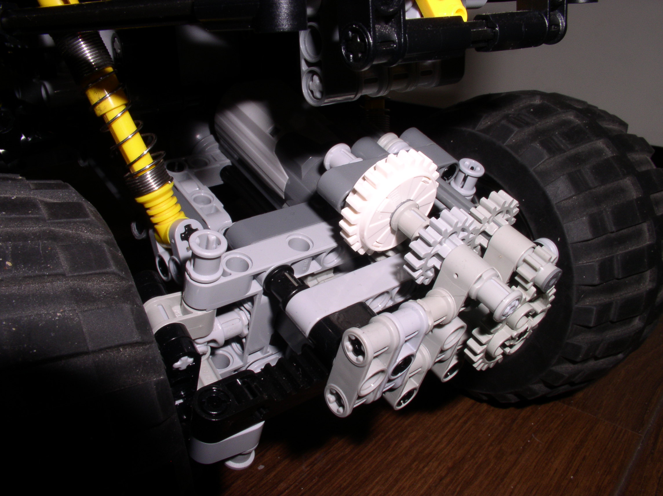 nico71_crawler10.jpg