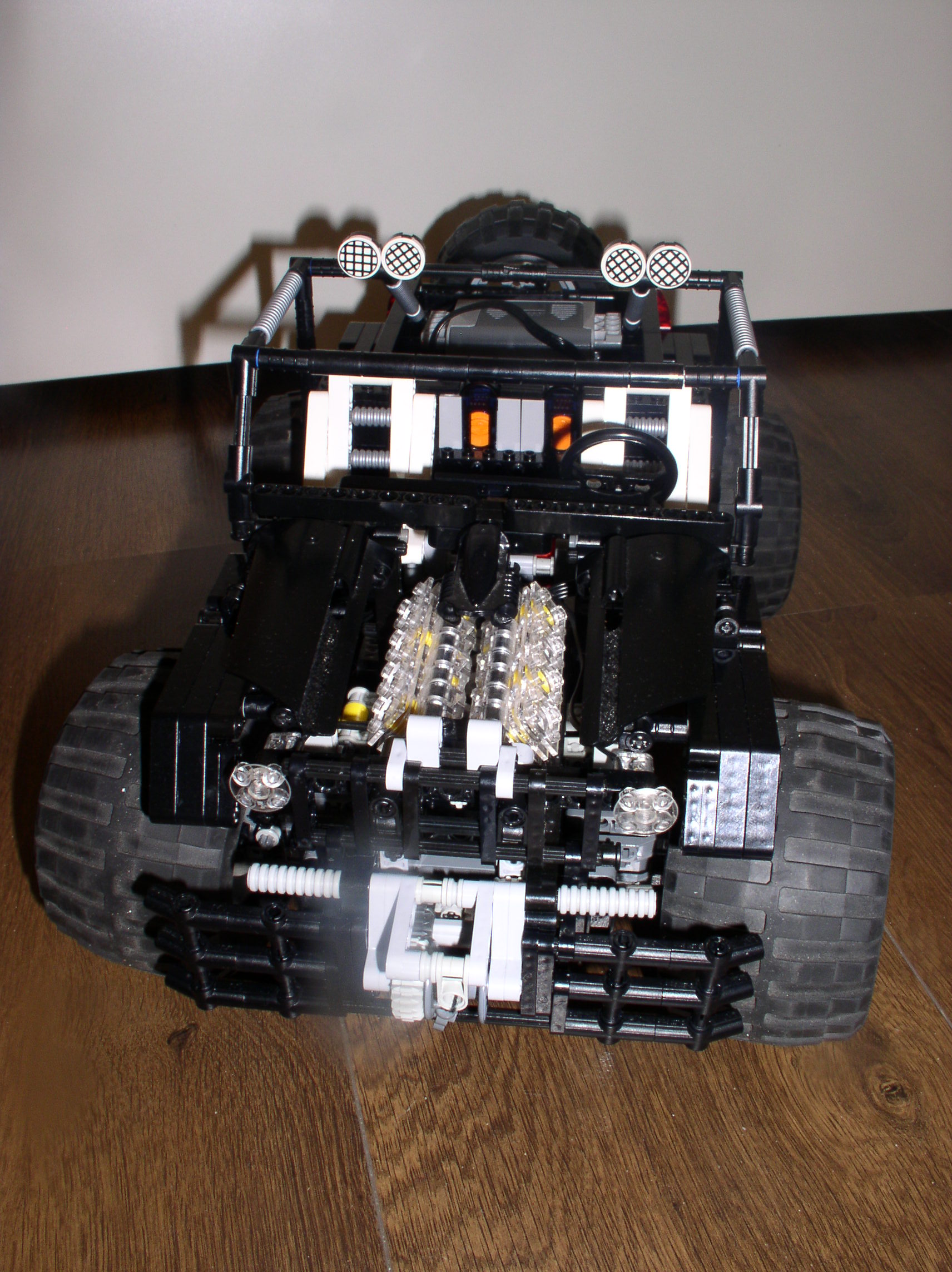 black-jeep-remote-control-09.jpg