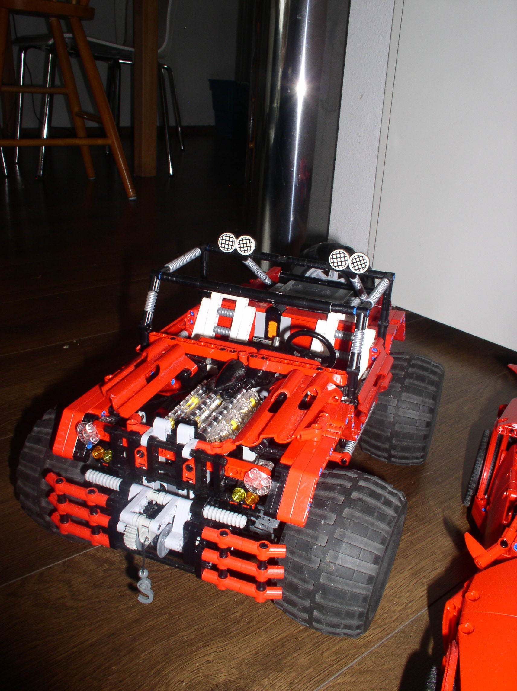 red-jeep-remote-control-18.jpg