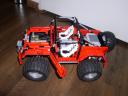 red-jeep-remote-control-02.jpg