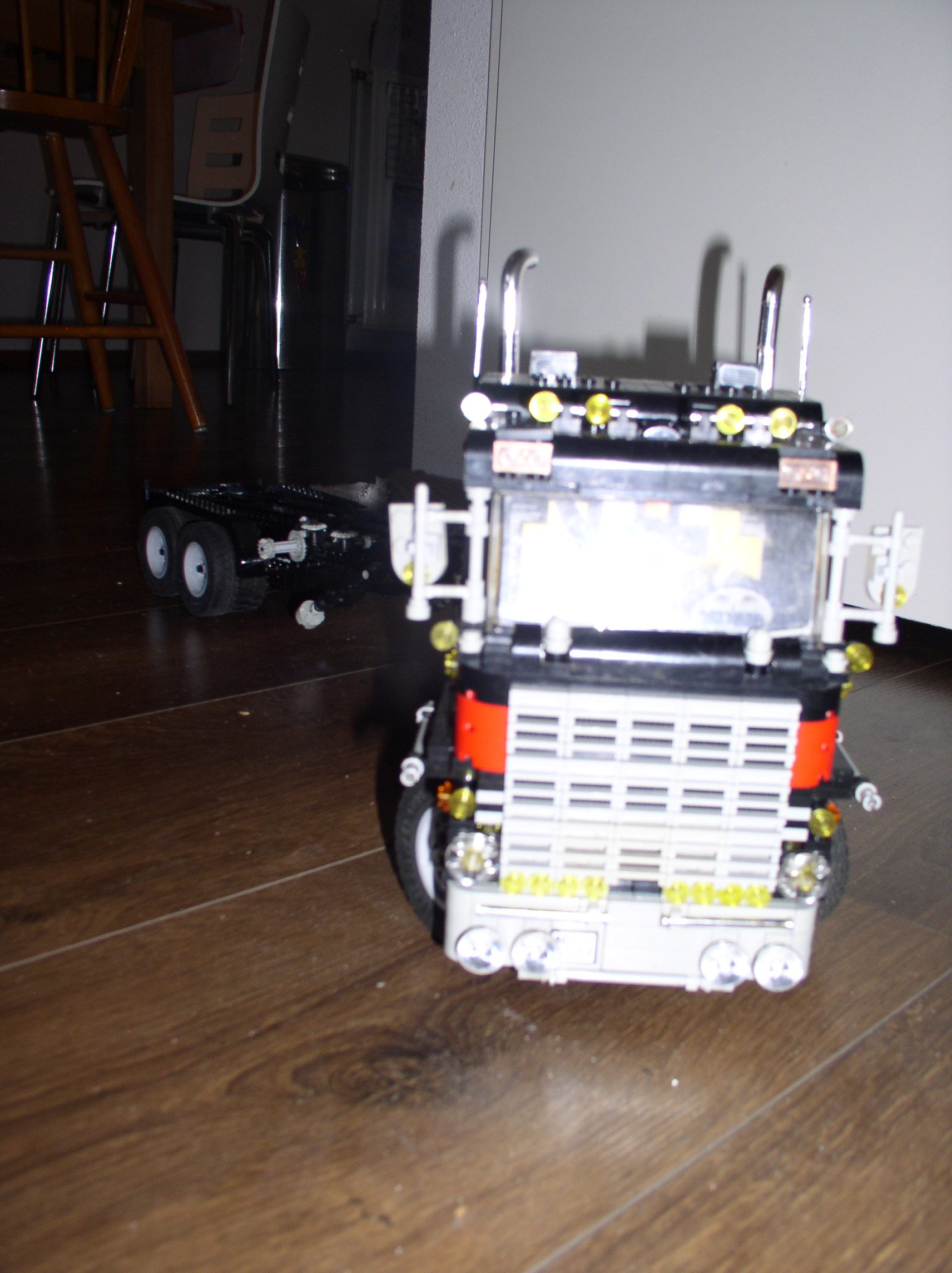 5571-truck-containertrailer-remote-control-24.jpg