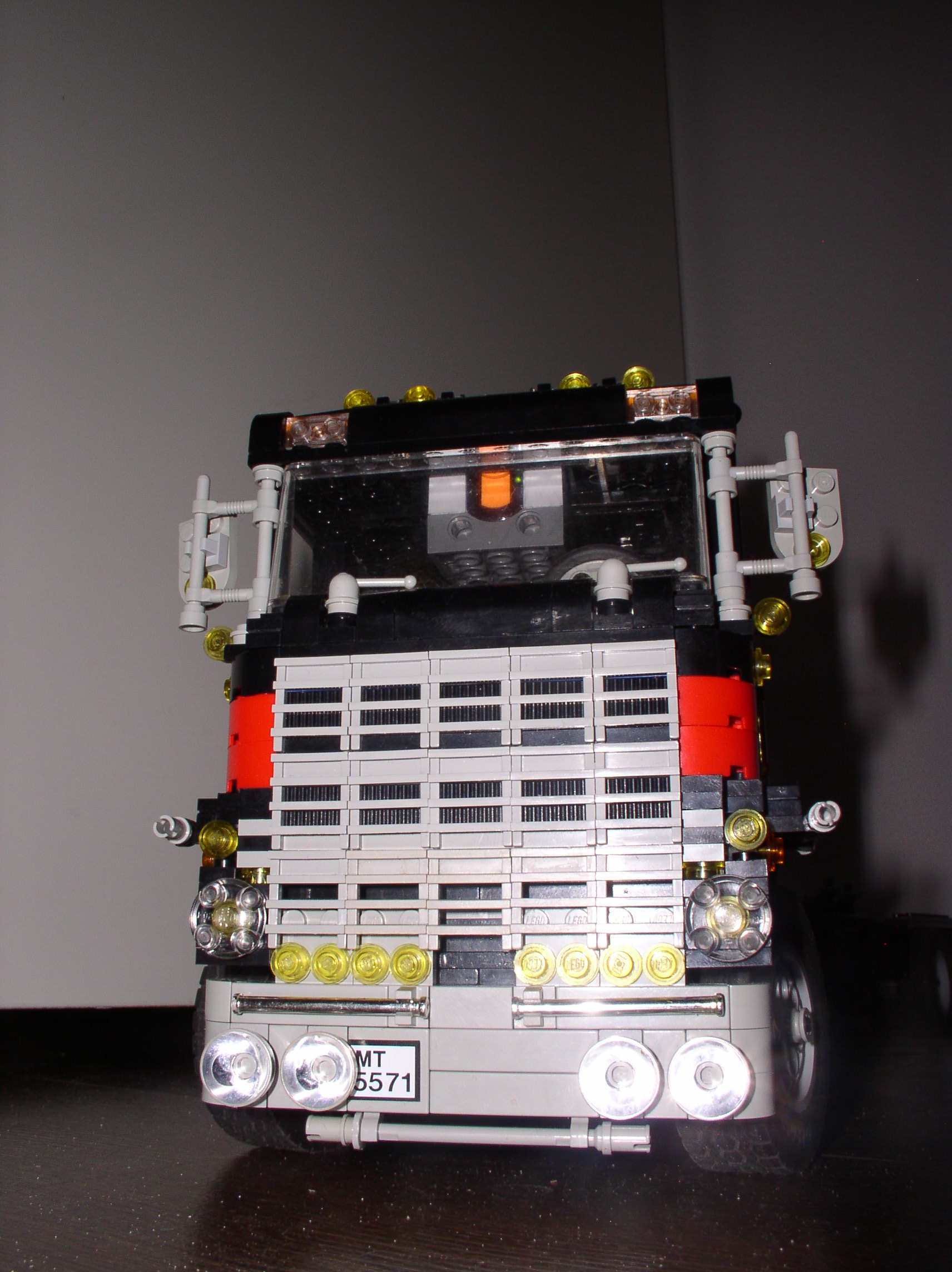 5571-truck-containertrailer-remote-control-47.jpg