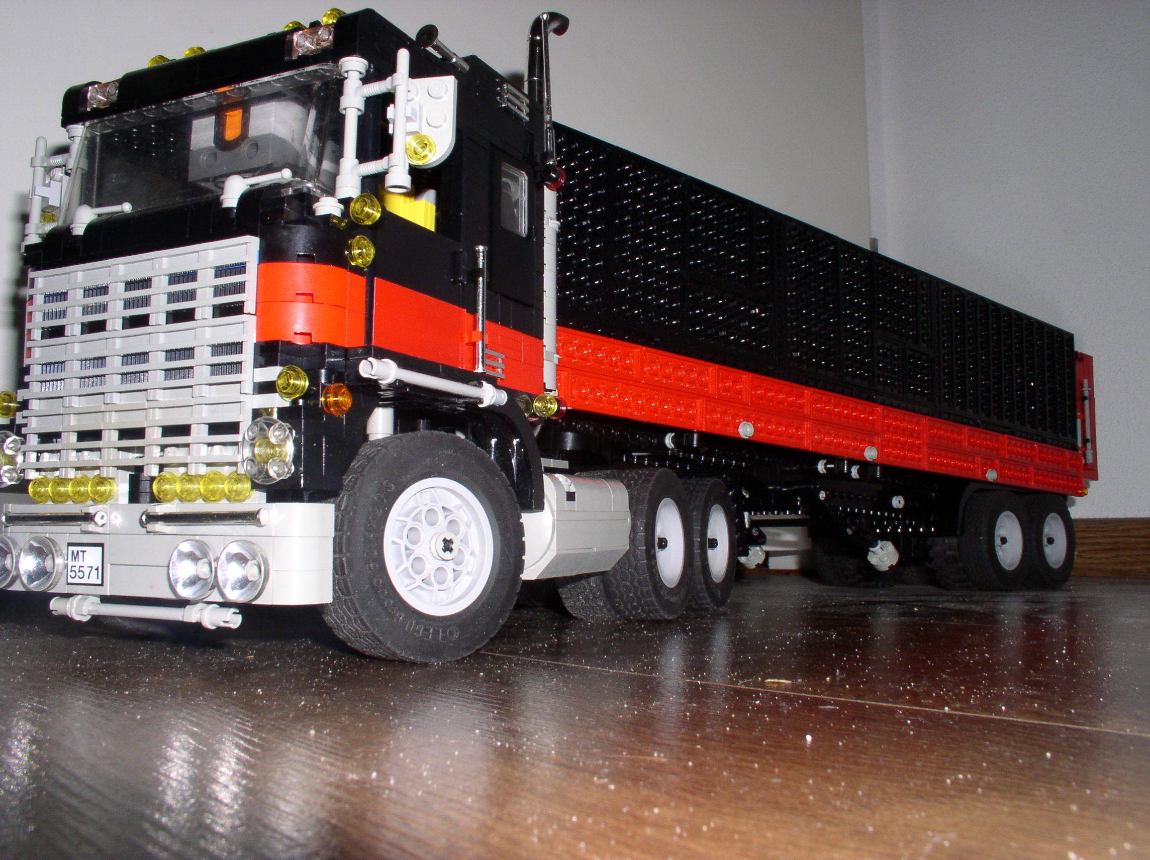 5571-truck-containertrailer-remote-control-51.jpg