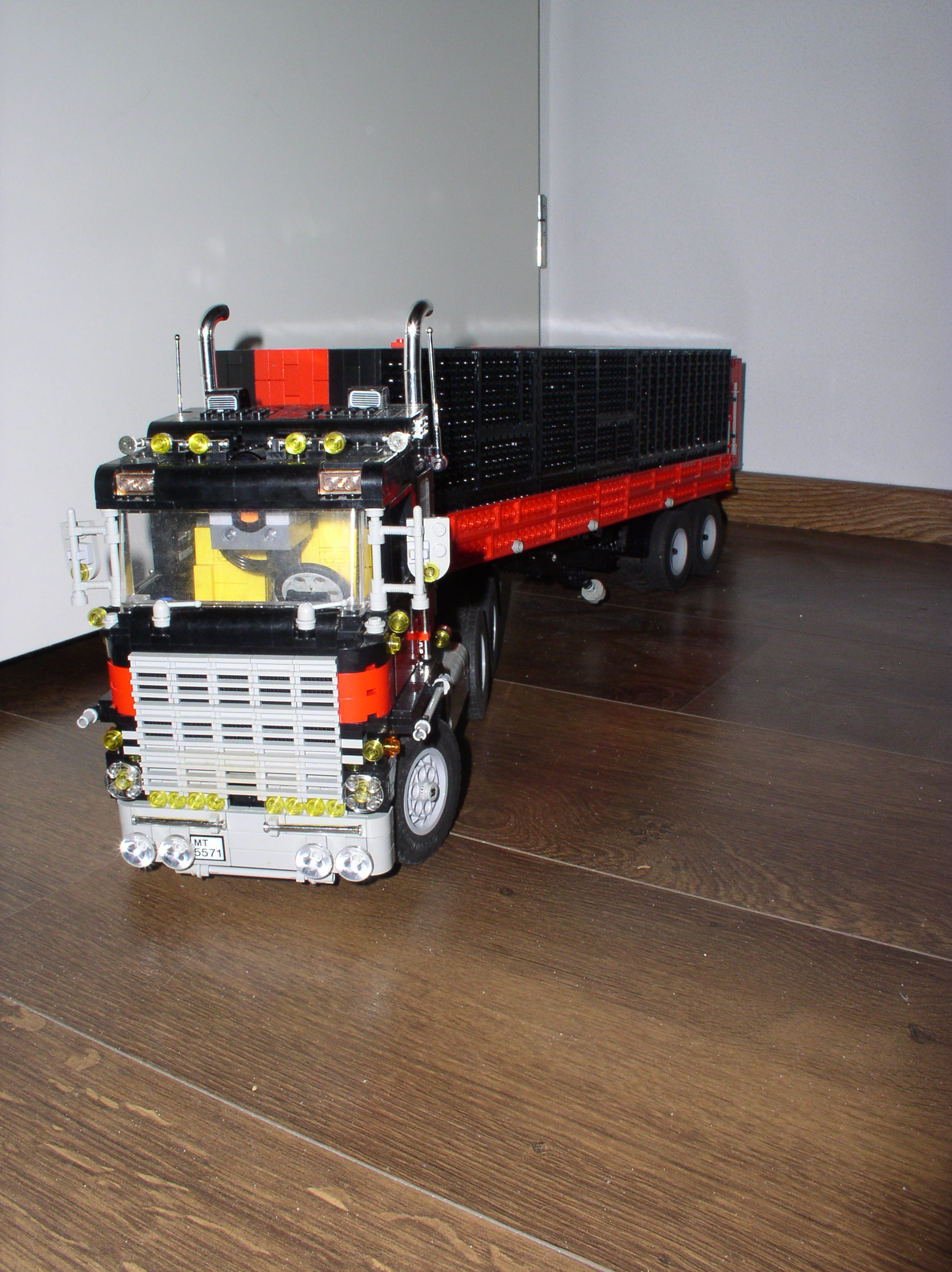 5571-truck-containertrailer-remote-control-52.jpg