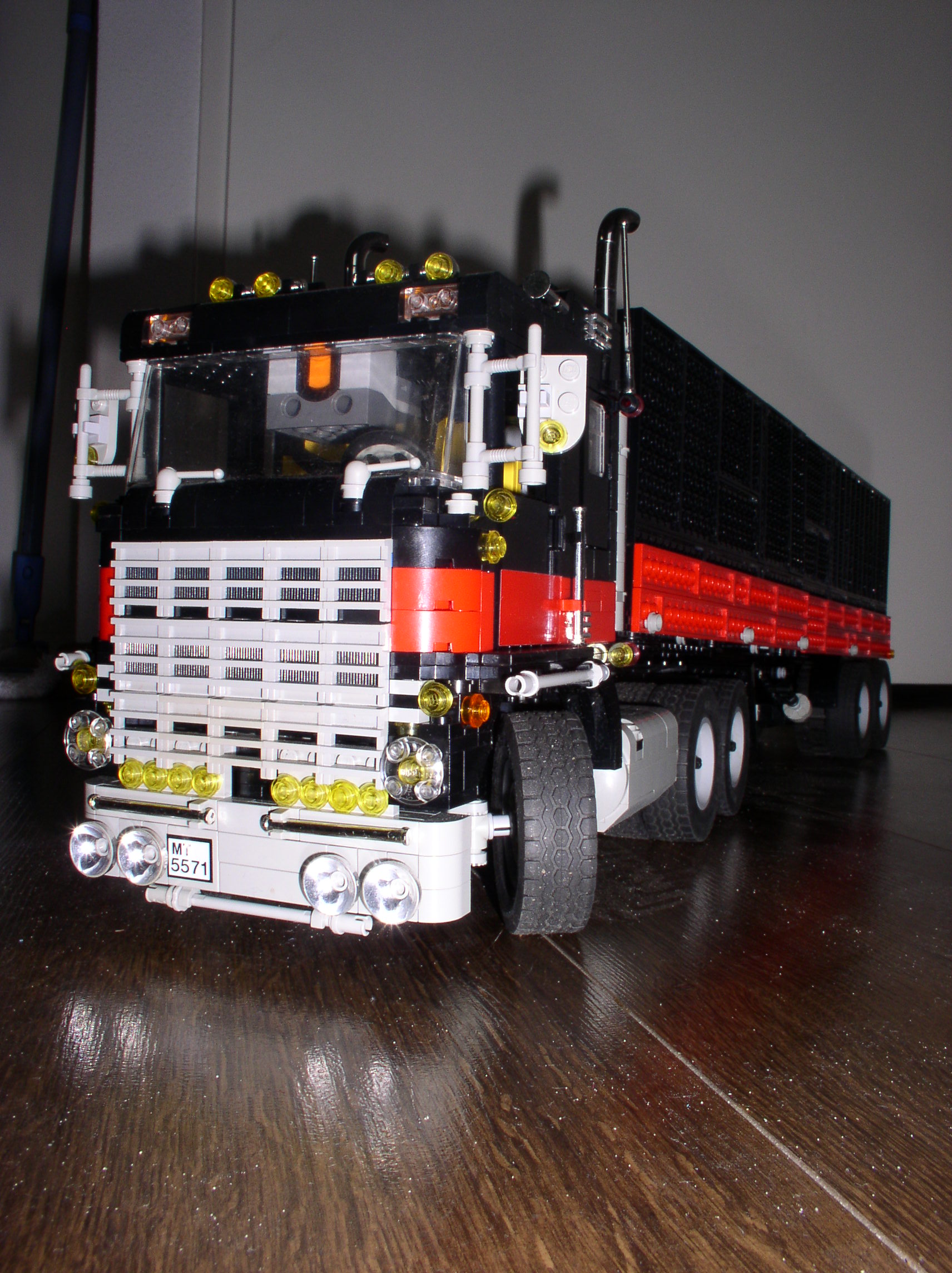 5571-truck-containertrailer-remote-control-59.jpg