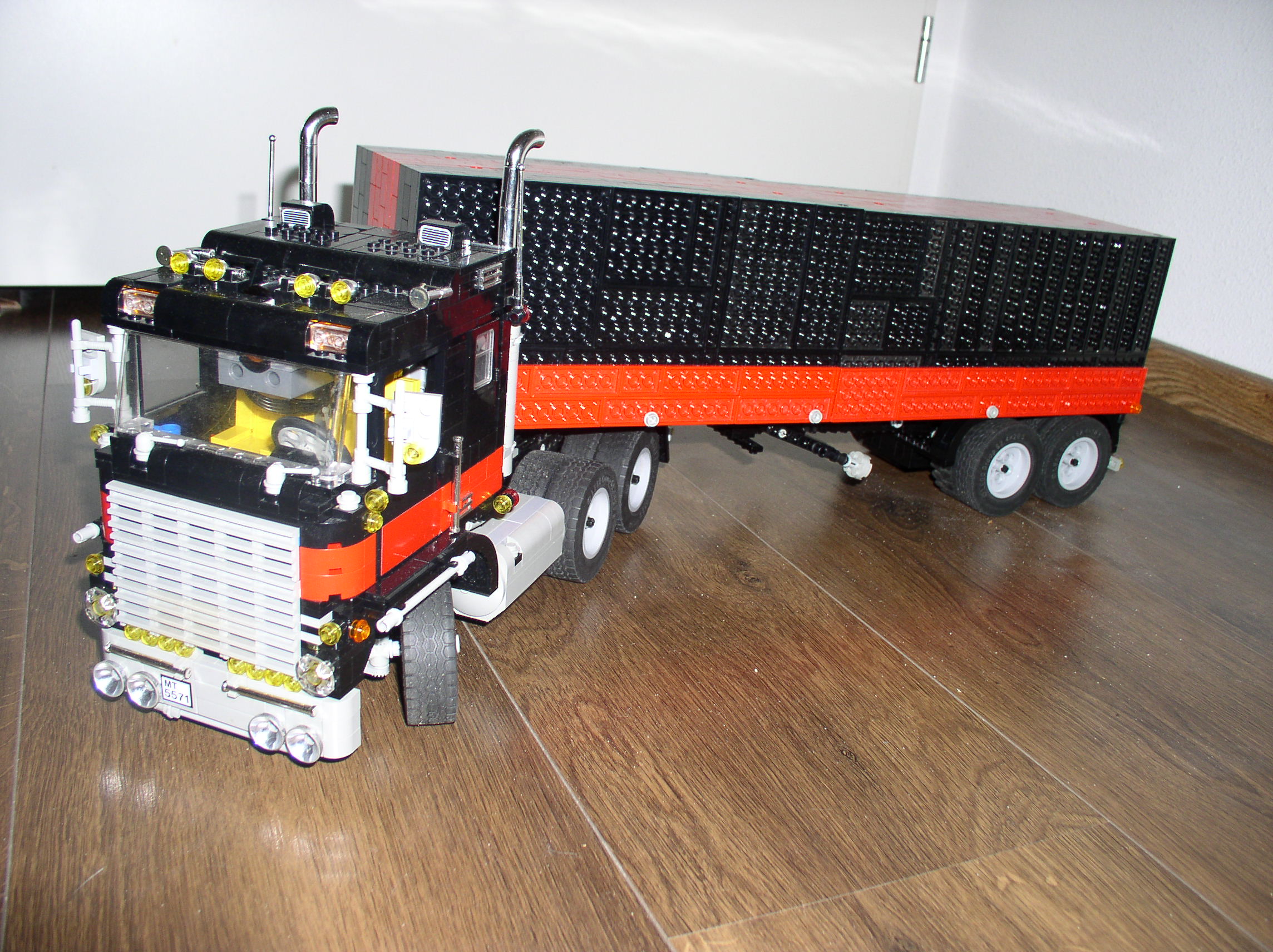 5571-truck-containertrailer-remote-control-64.jpg