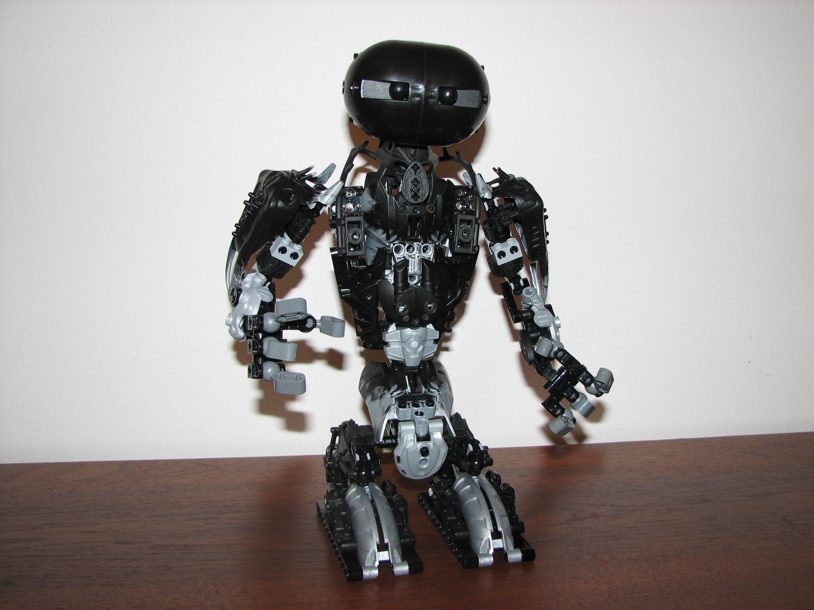 bionicle_105.jpg