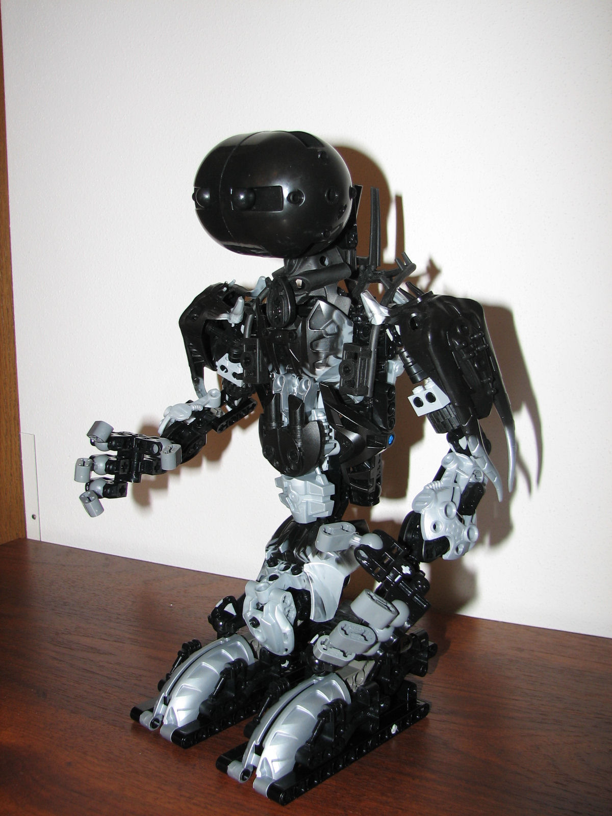 bionicle_106.jpg