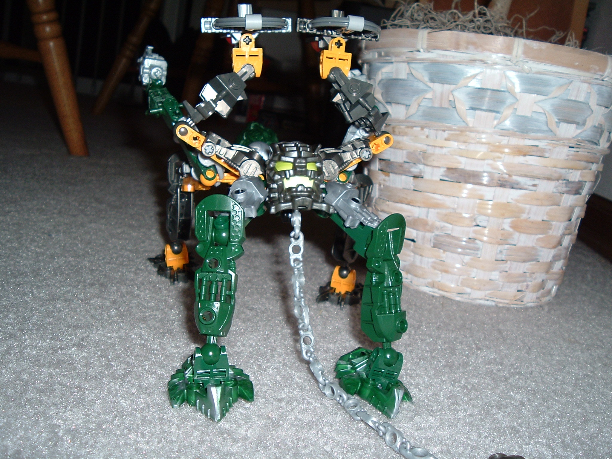 bionicle_006.jpg