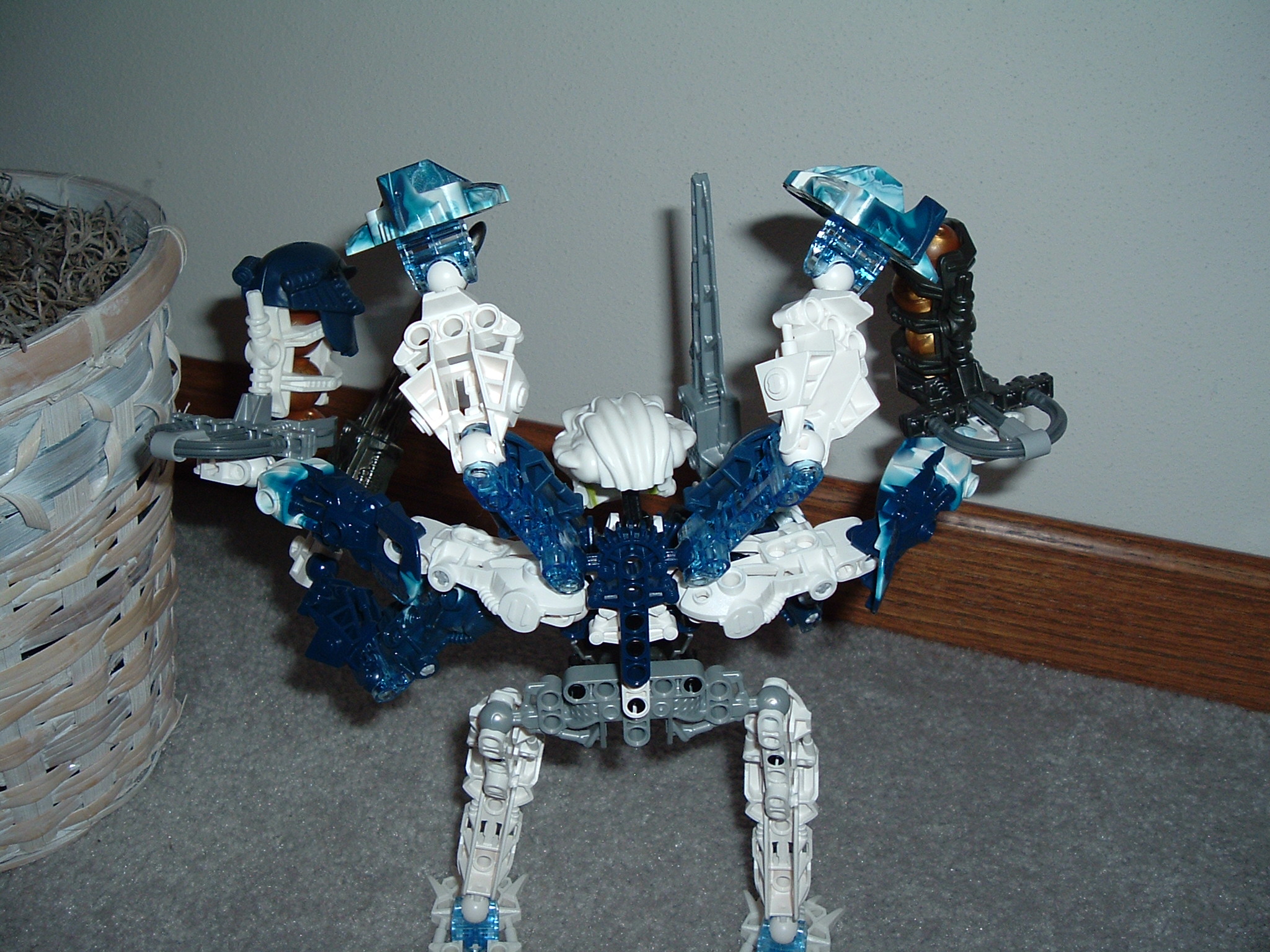 bionicle_027.jpg