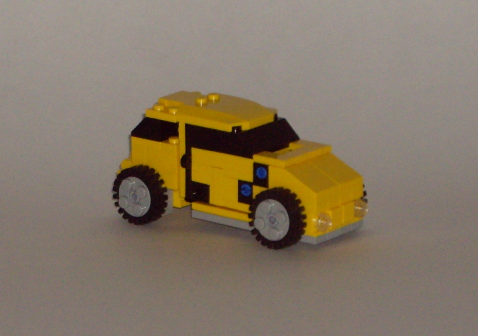 bumblebee_001.jpg