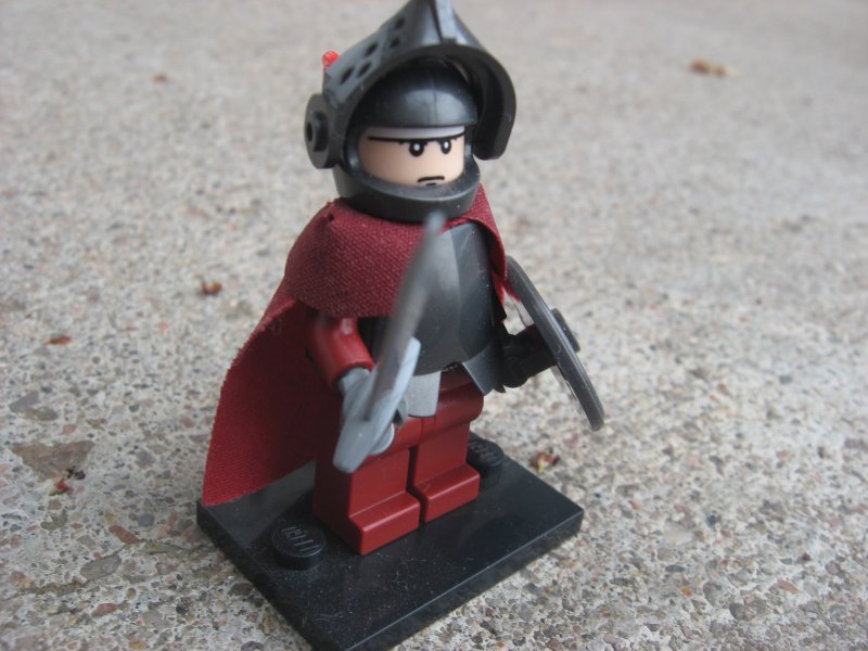 red_knight_002.jpg