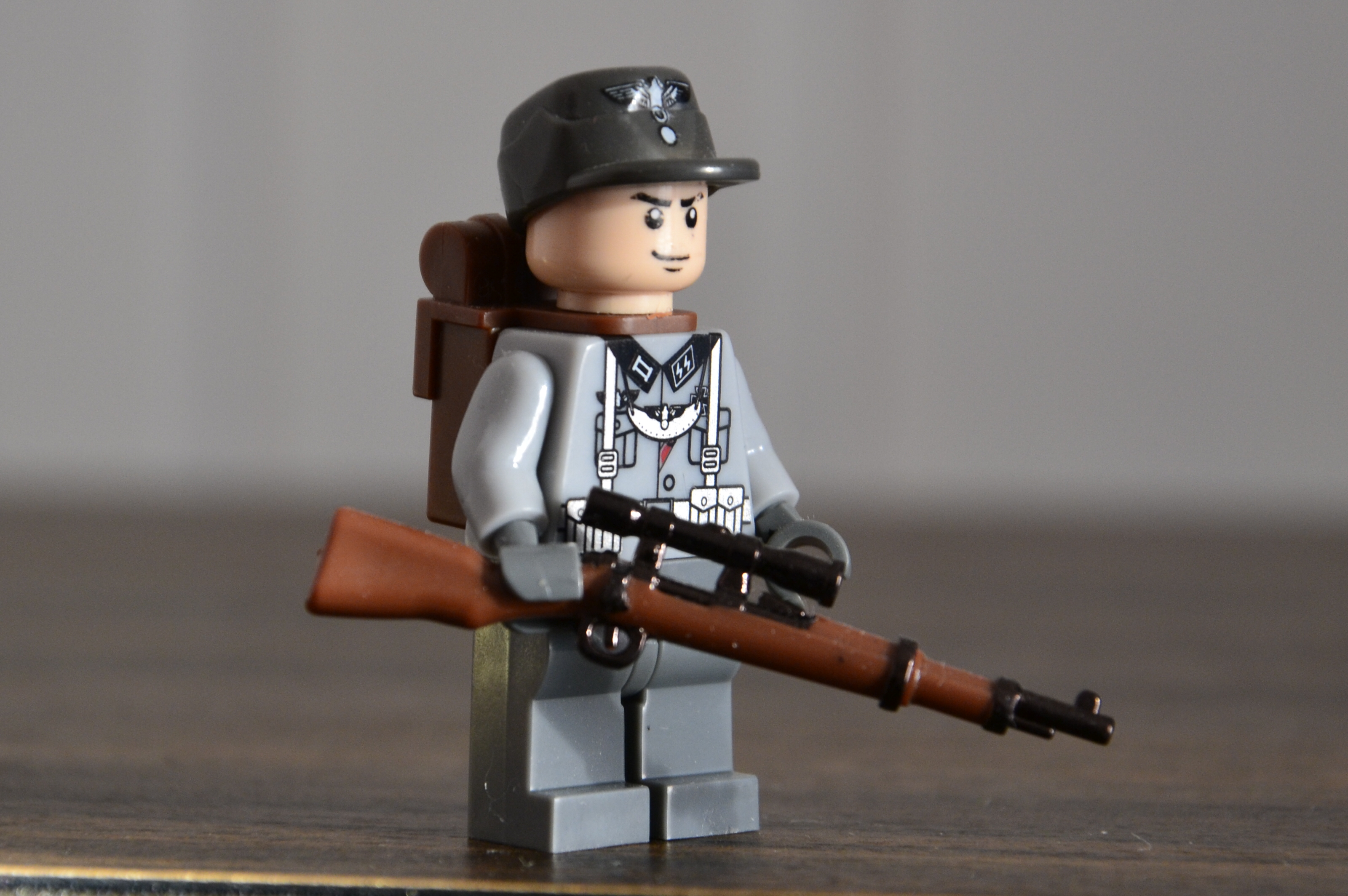 soldier_waffen_ss_cap_grey.jpg