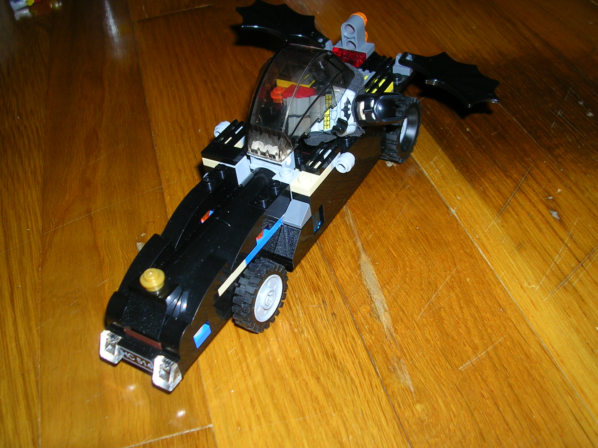 batmobile2.0_2.jpg