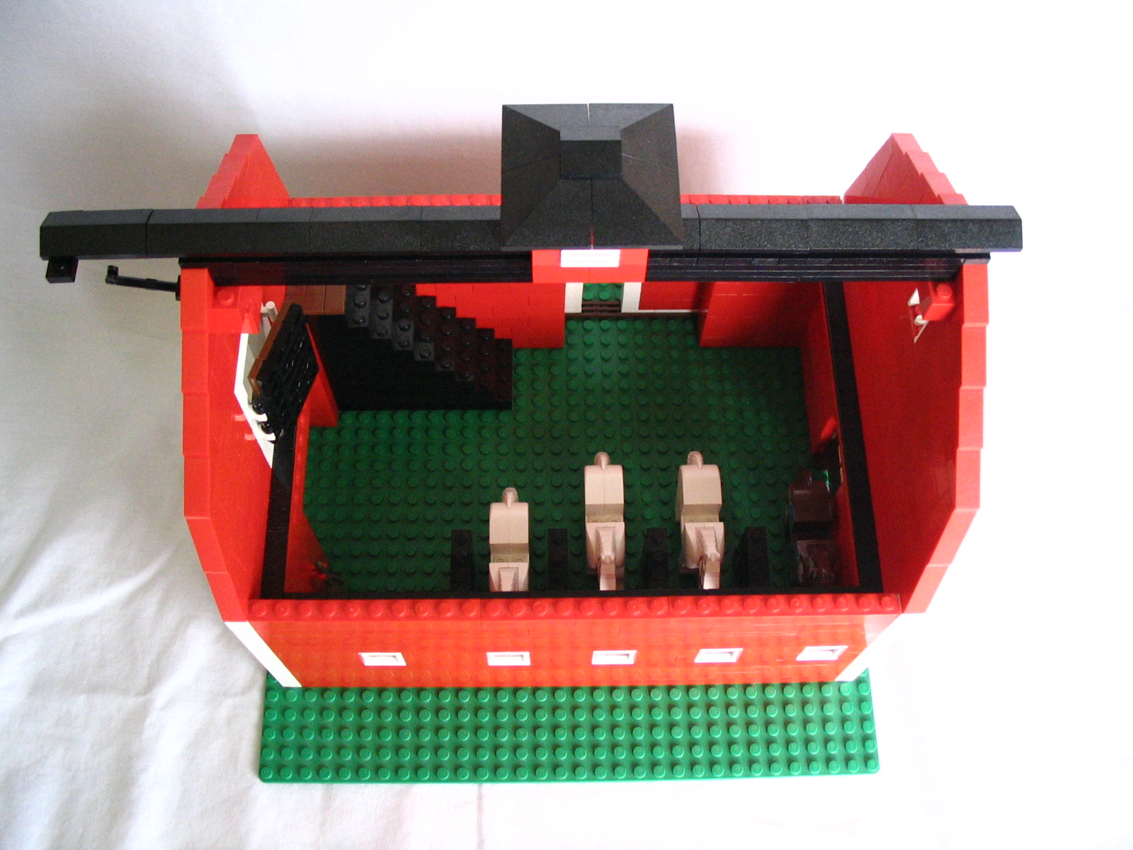 110_barn.jpg