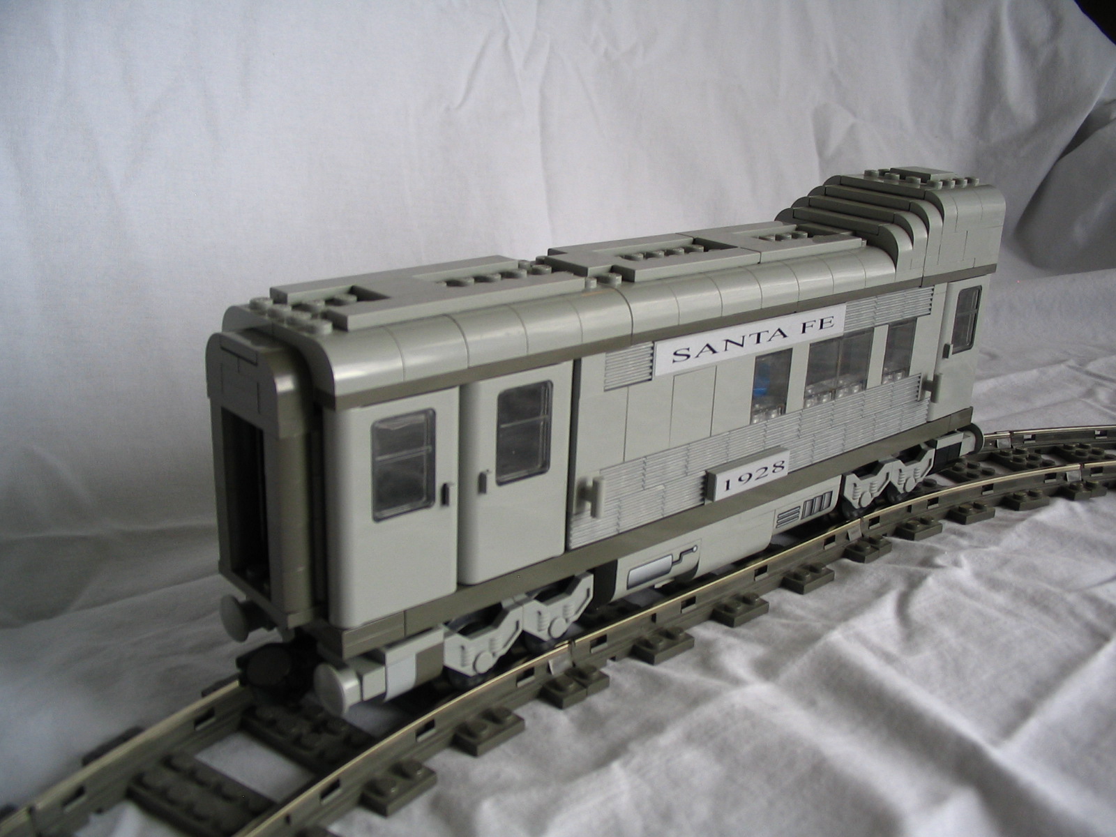 108_sf_high_level-baggage_car.jpg