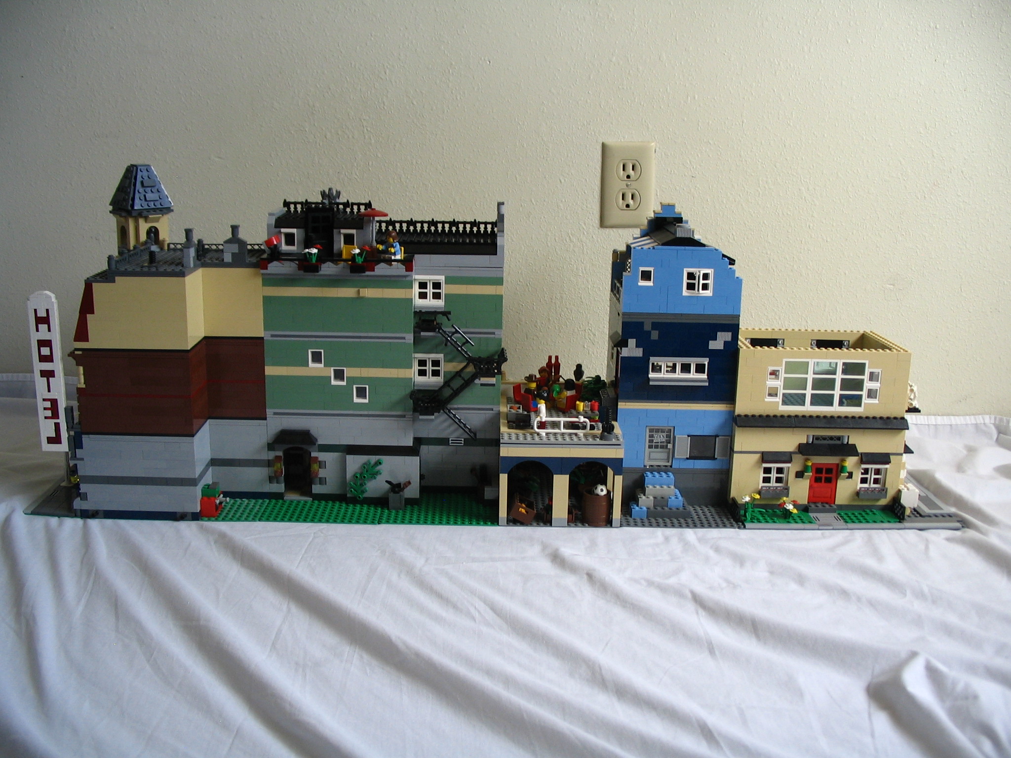 105_city_block.jpg