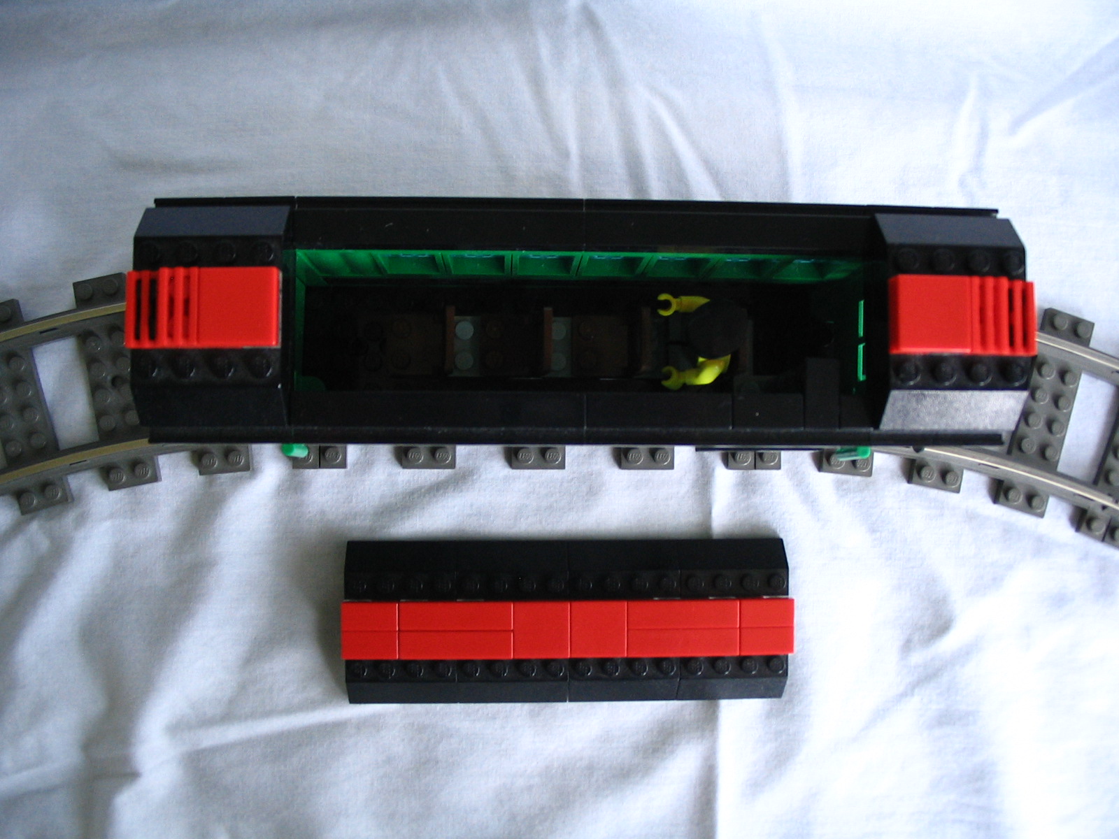 103_passenger_car.jpg