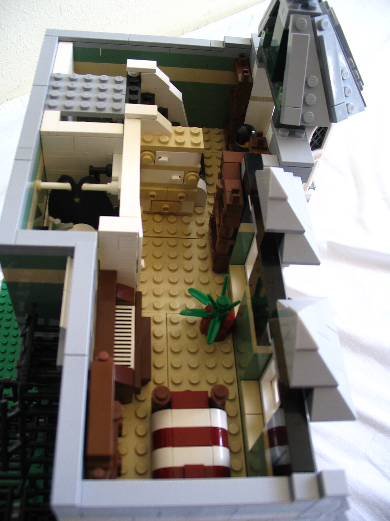 113_furnished_green_grocer.jpg