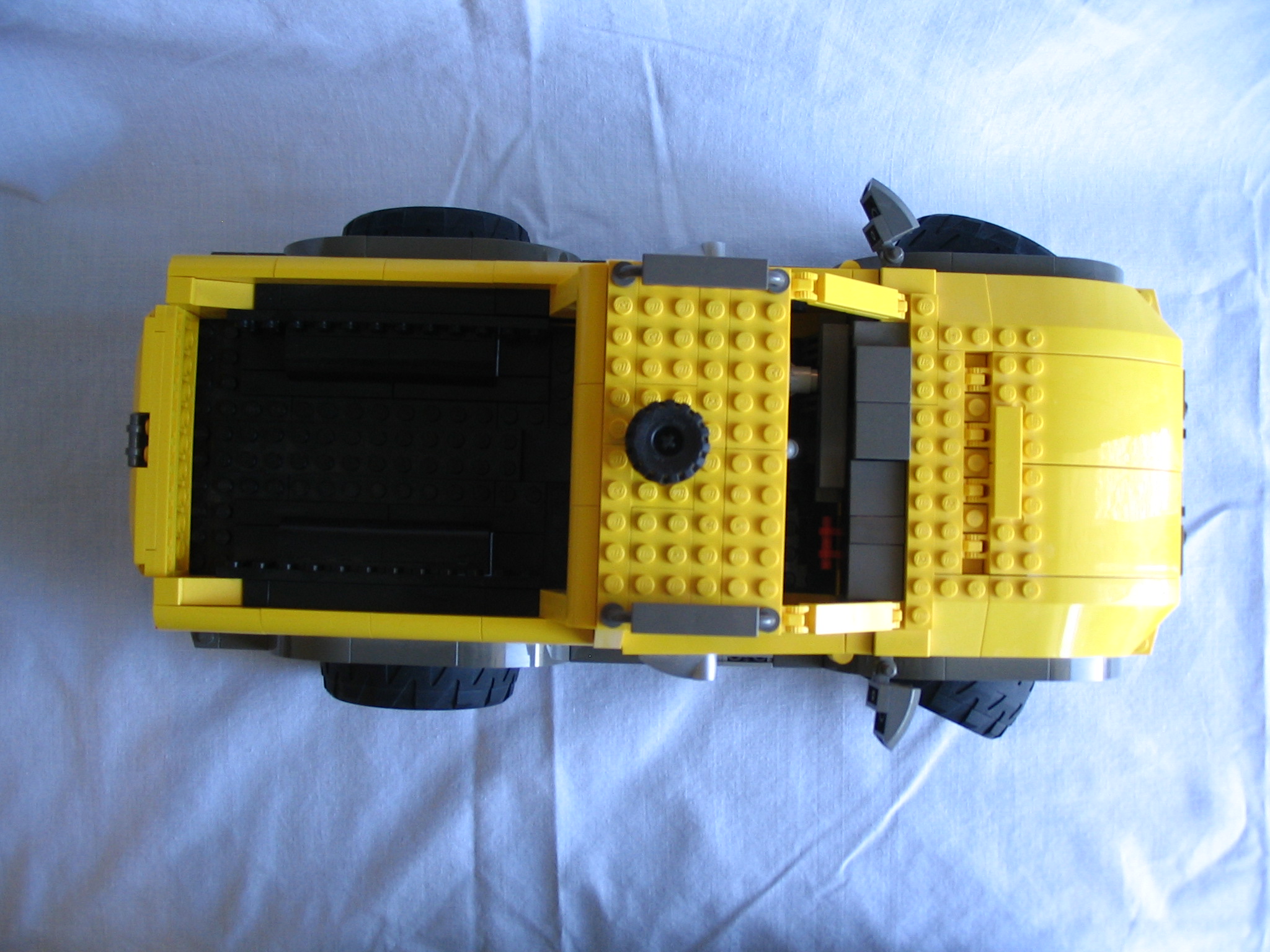 104_yel_truck.jpg