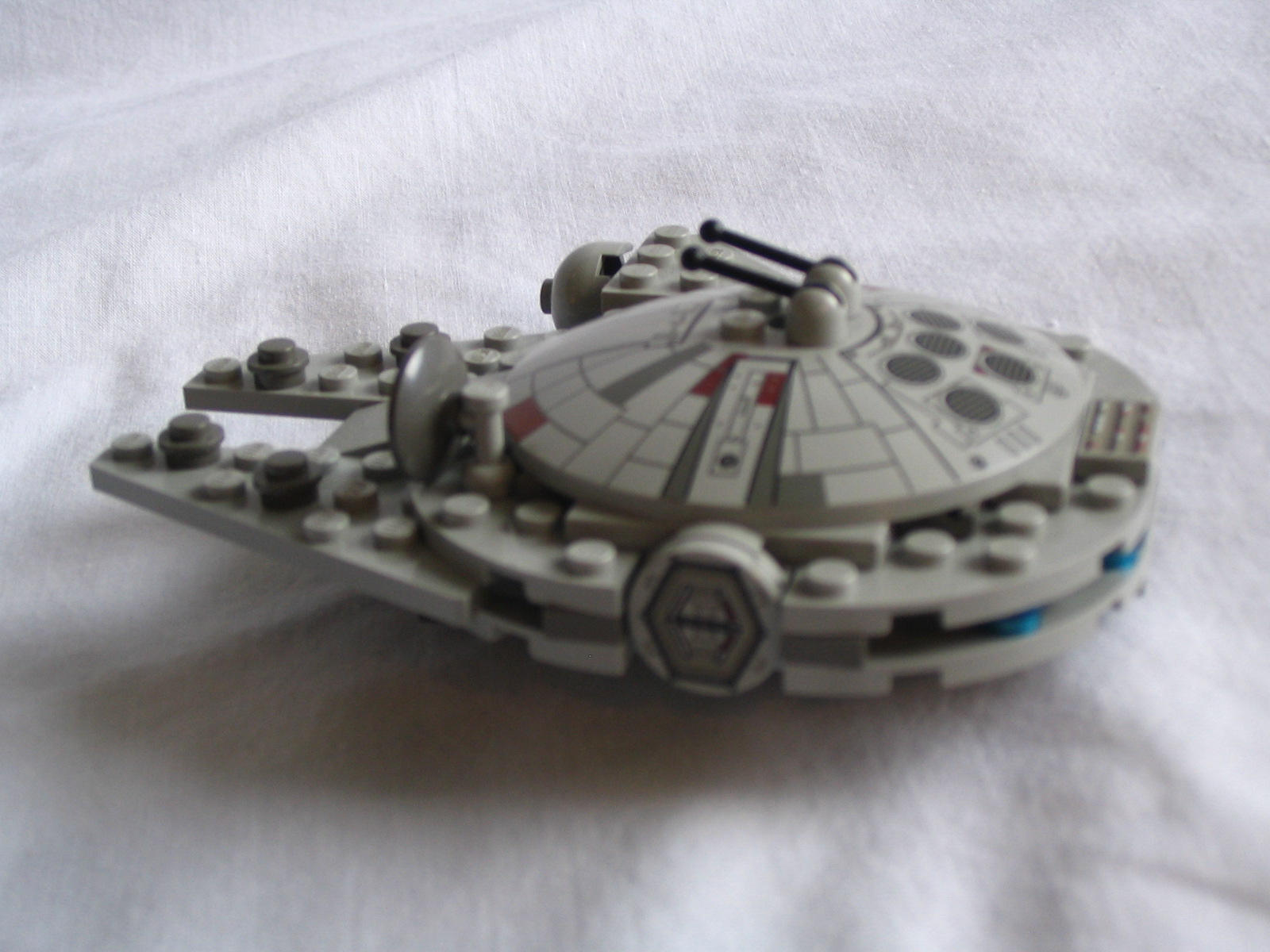 104_mini_falcon.jpg