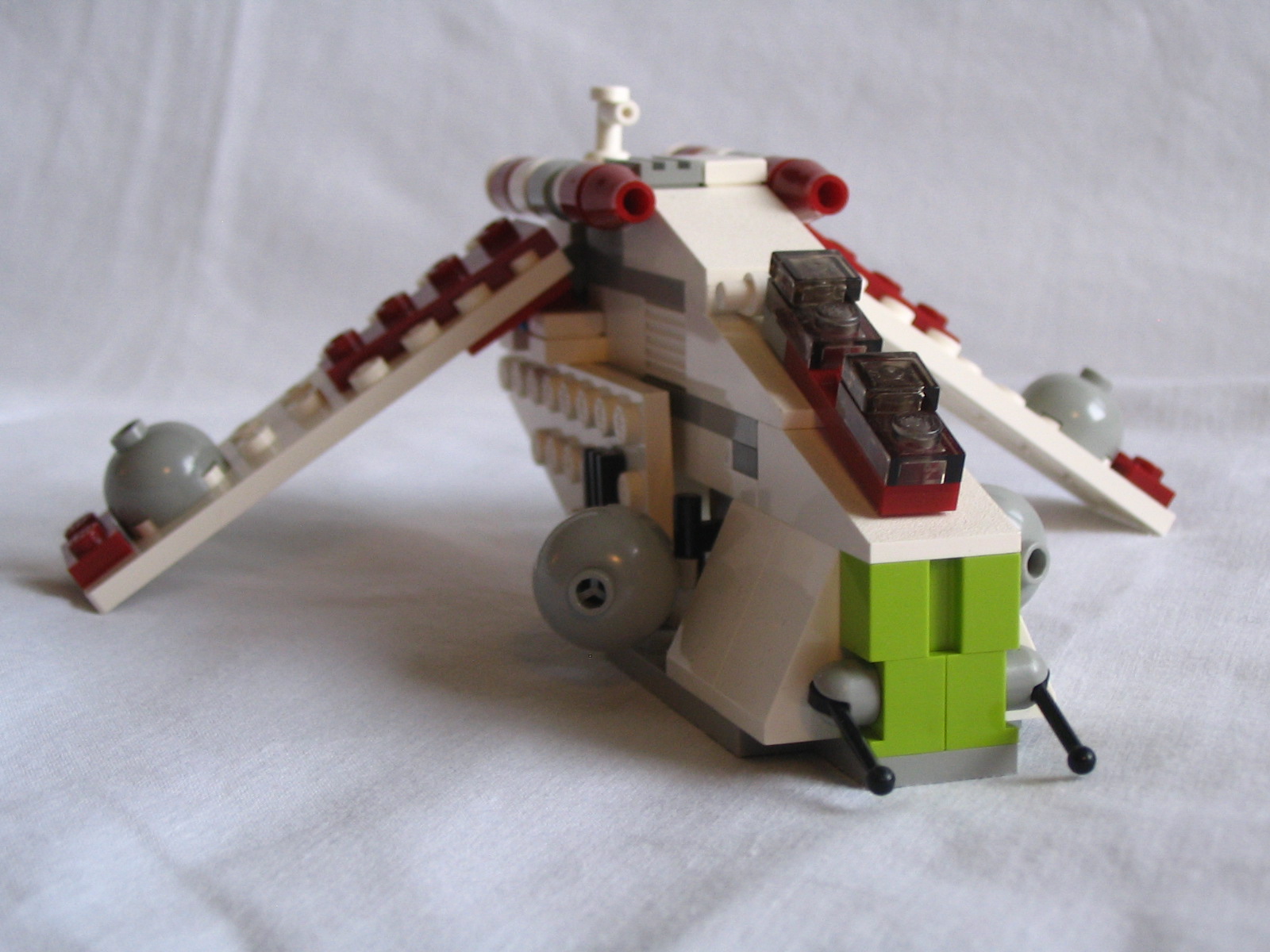 106_mini_gunship.jpg