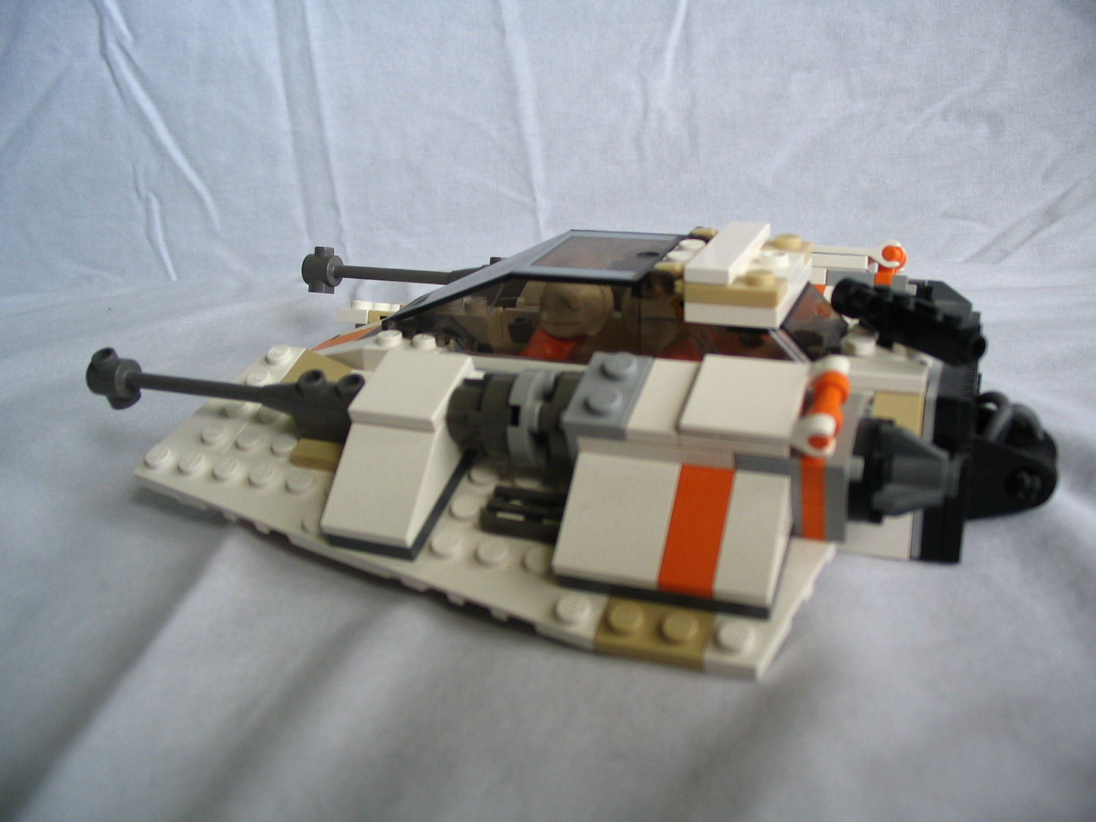 104_snowspeeder.jpg