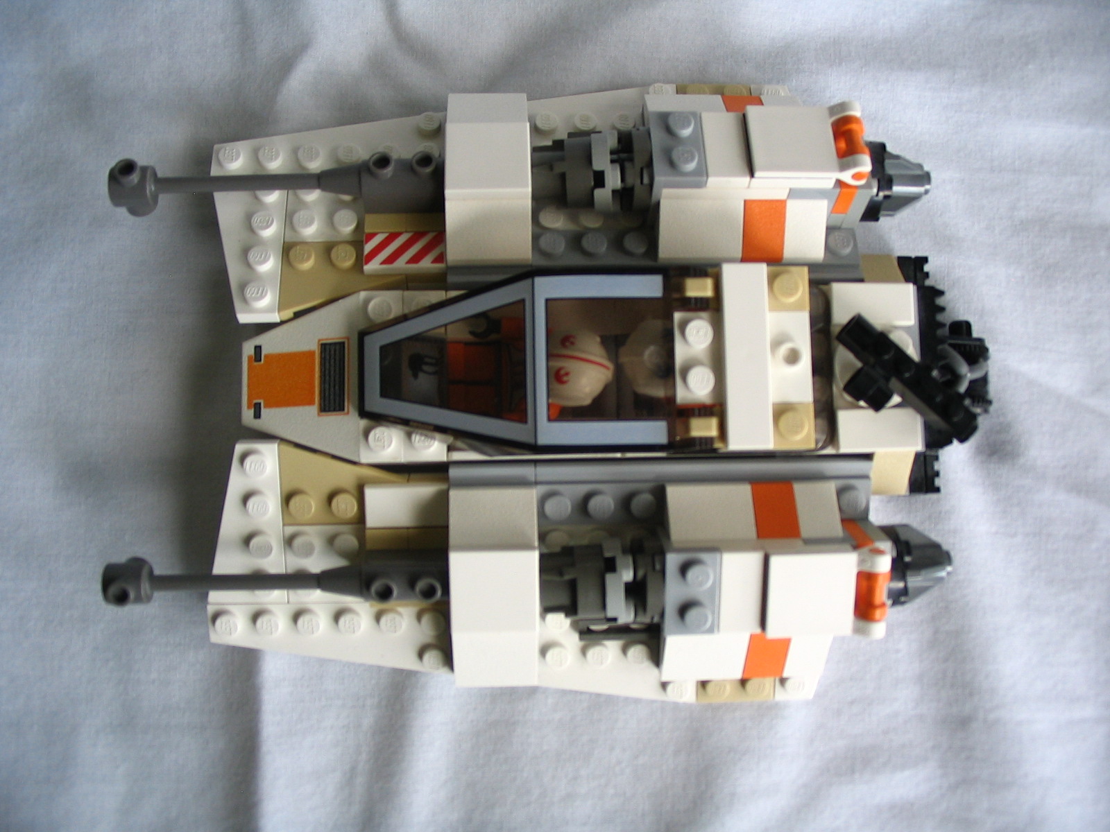 105_snowspeeder.jpg