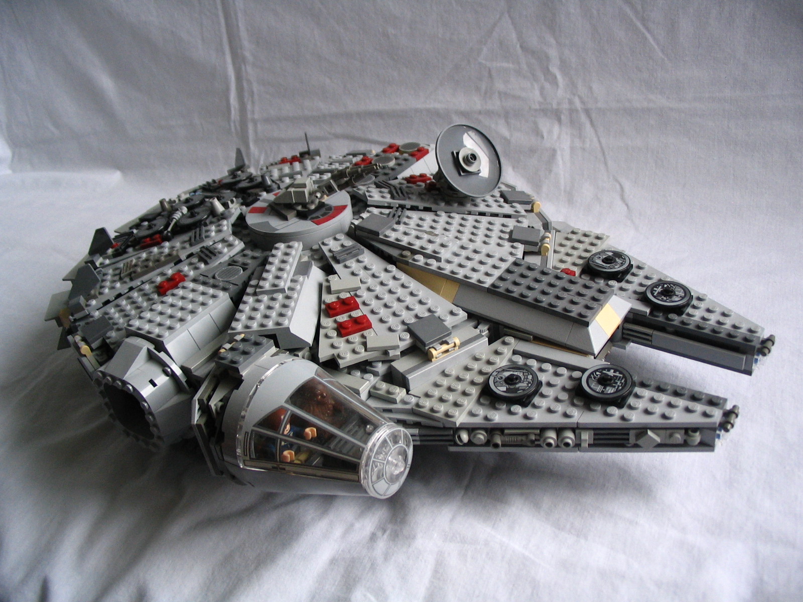 101_mil_falcon.jpg