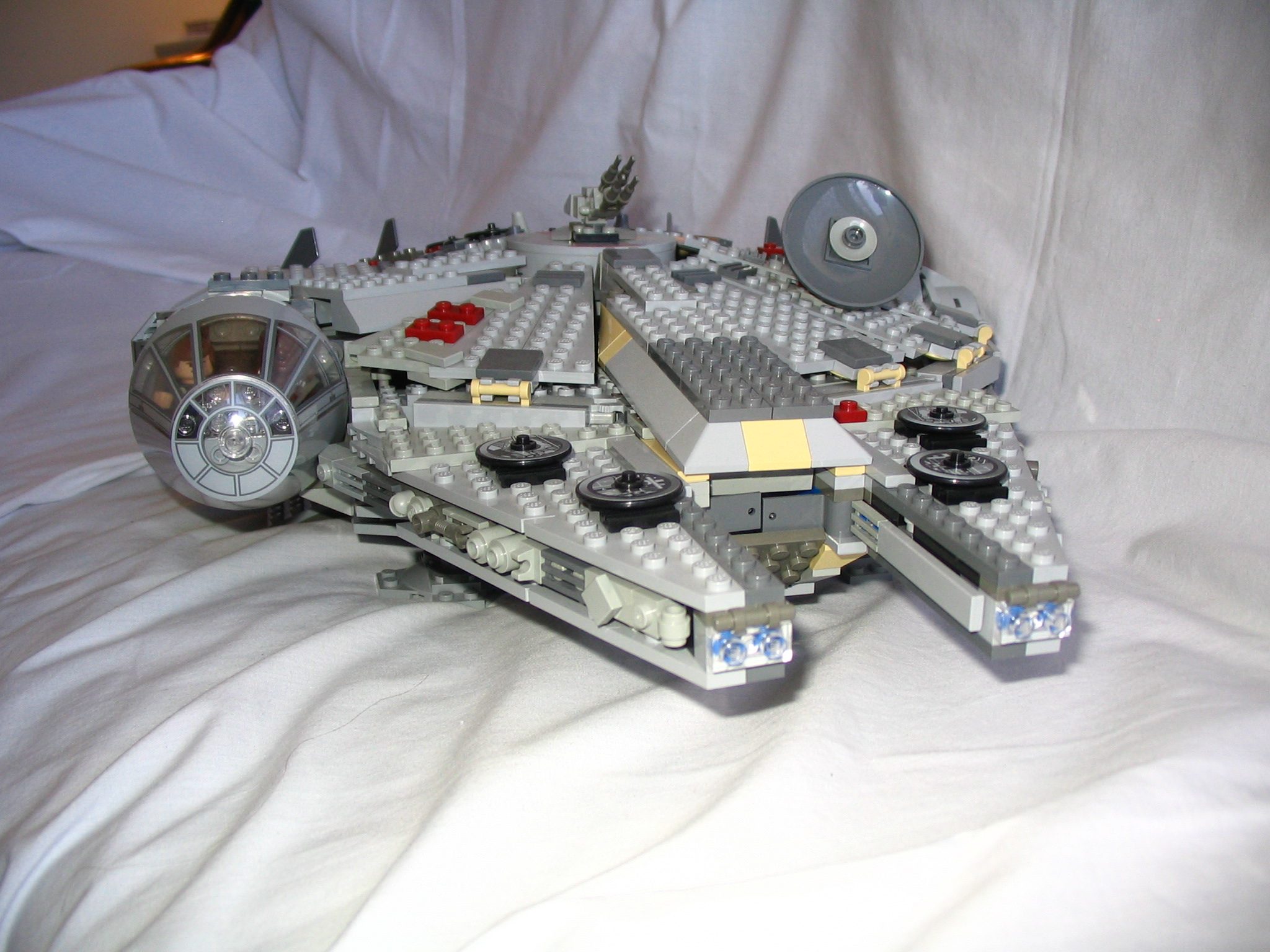 107_mil_falcon.jpg