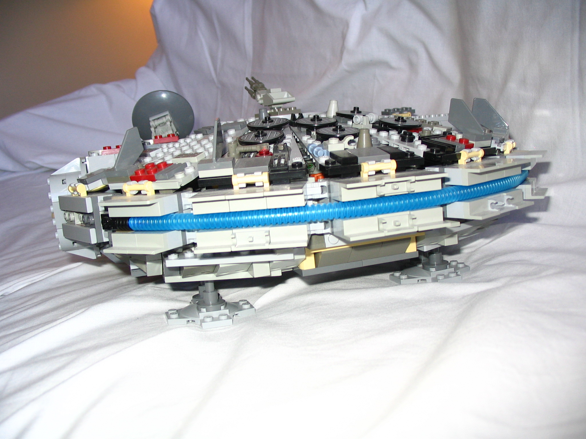 111_mil_falcon.jpg
