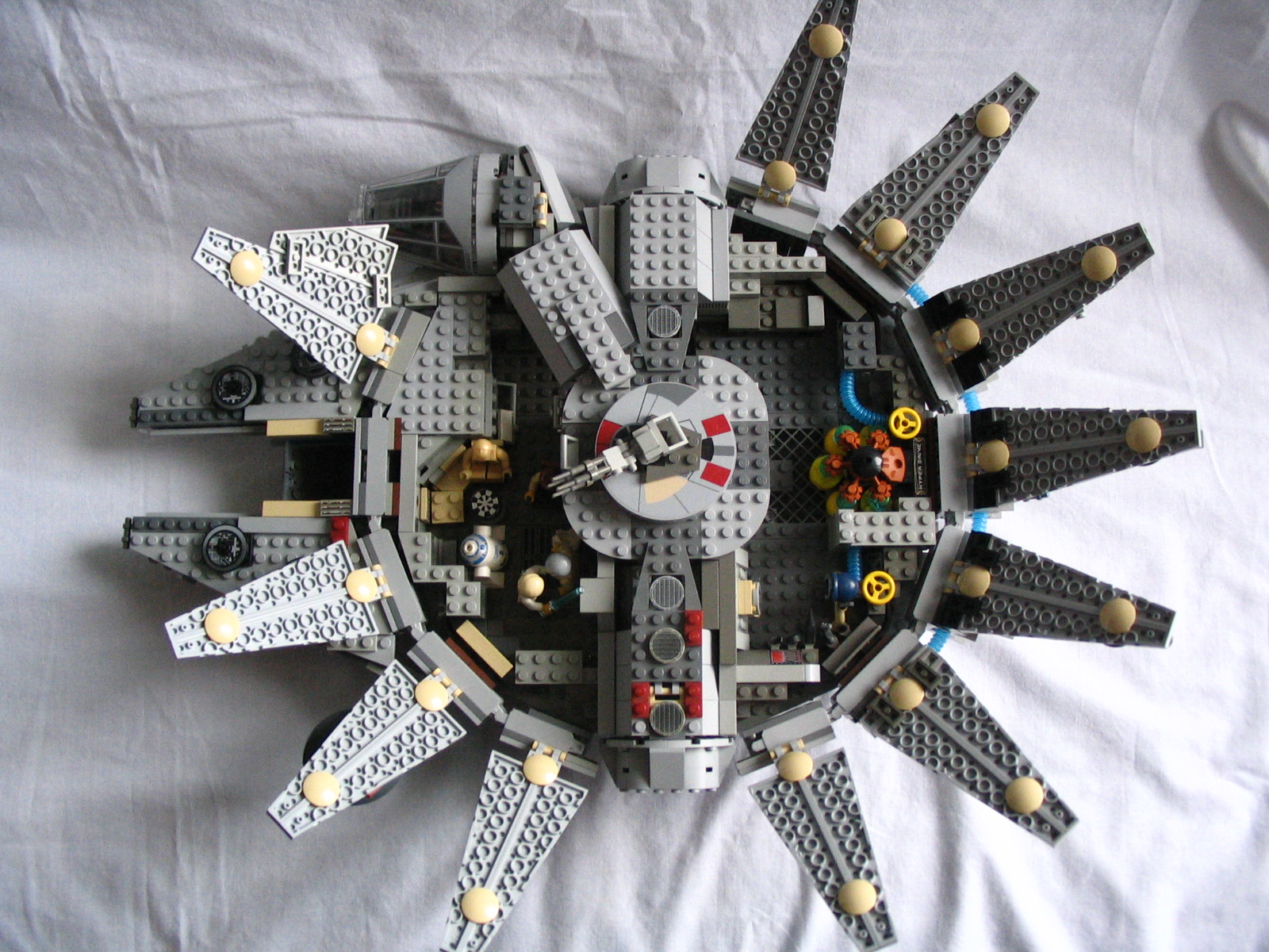 113_mil_falcon.jpg
