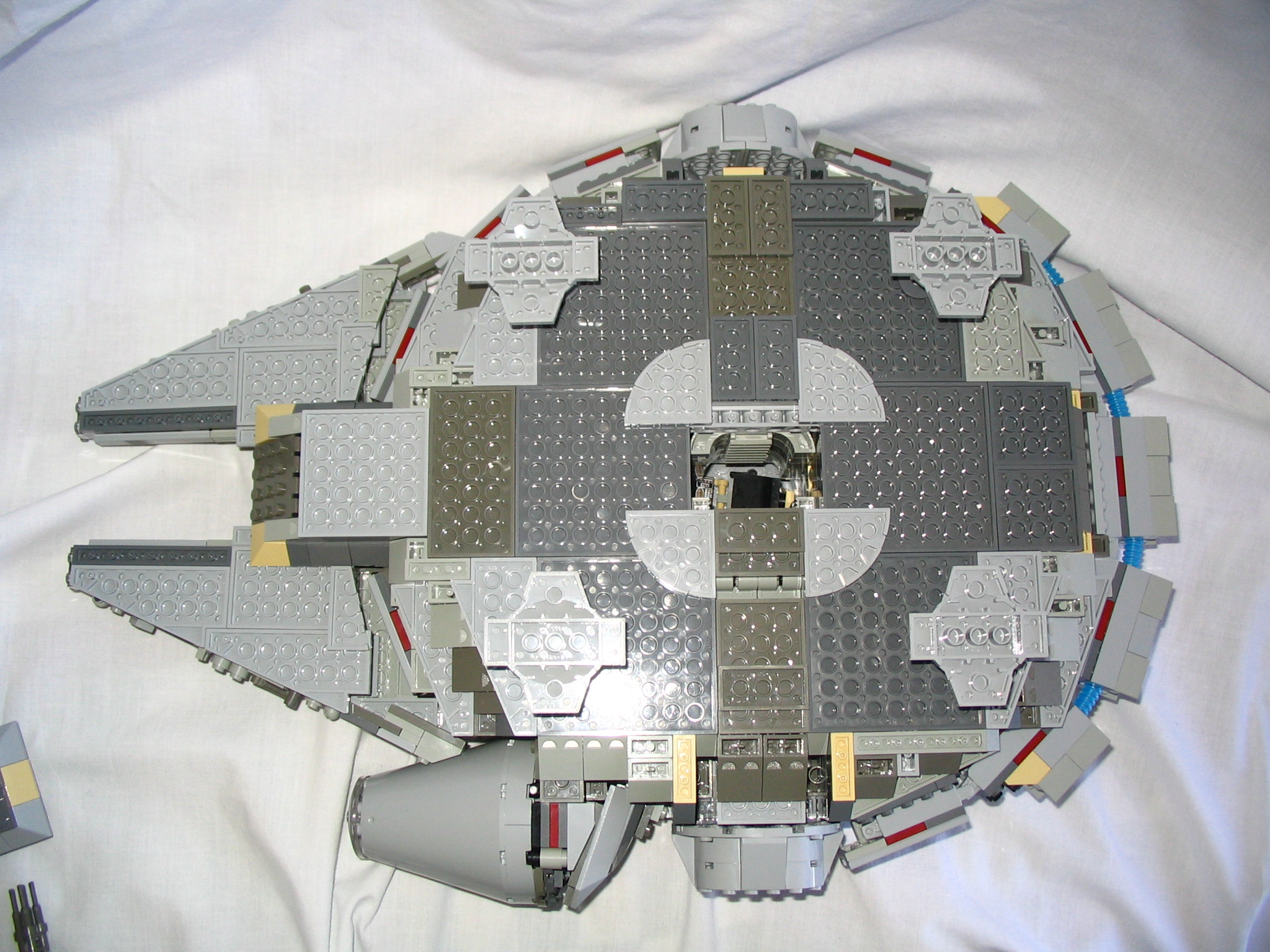119_mil_falcon.jpg