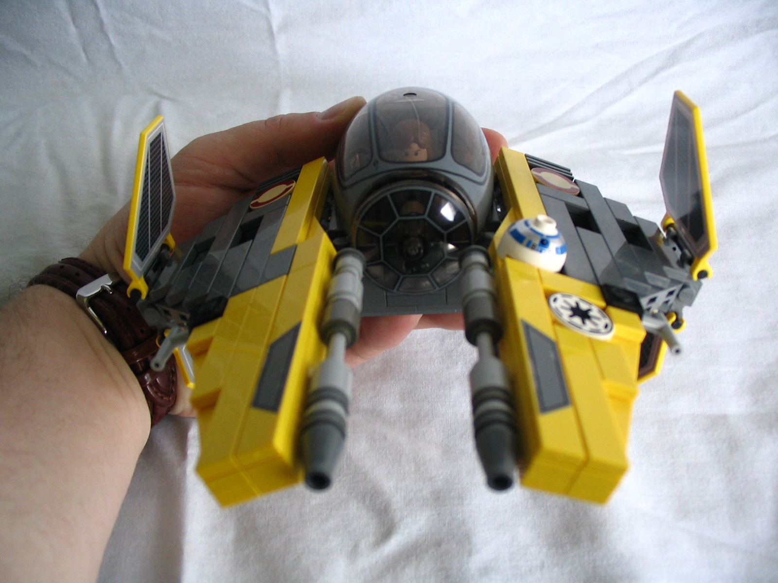 115_jedi_starfighter.jpg