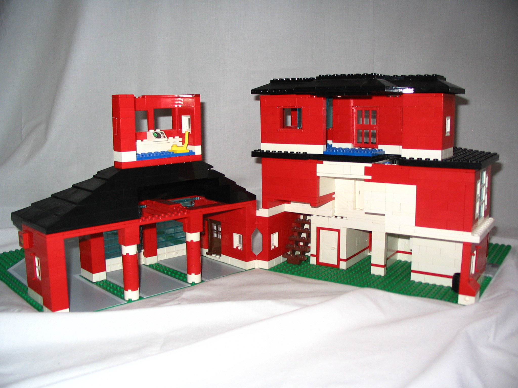 110_fire_house.jpg